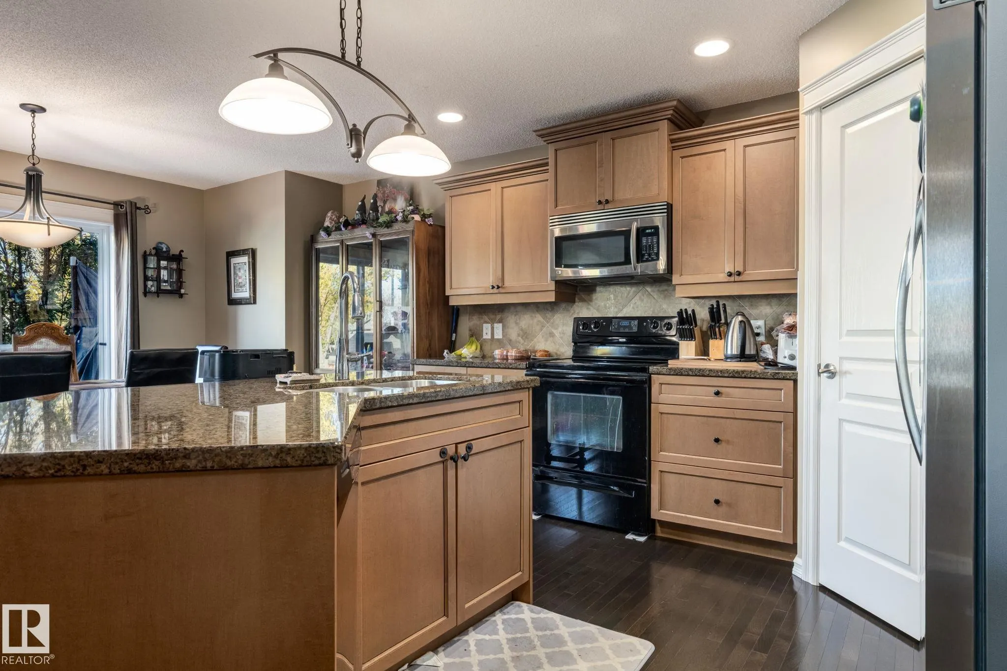 182 WELLINGTON Place