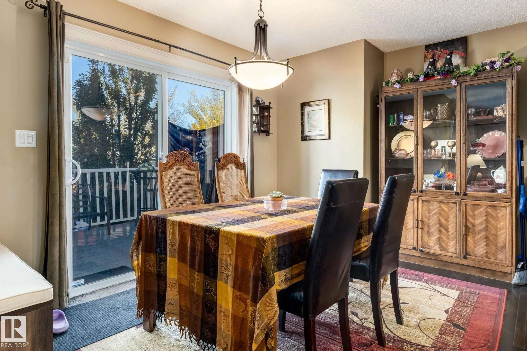 182 WELLINGTON Place