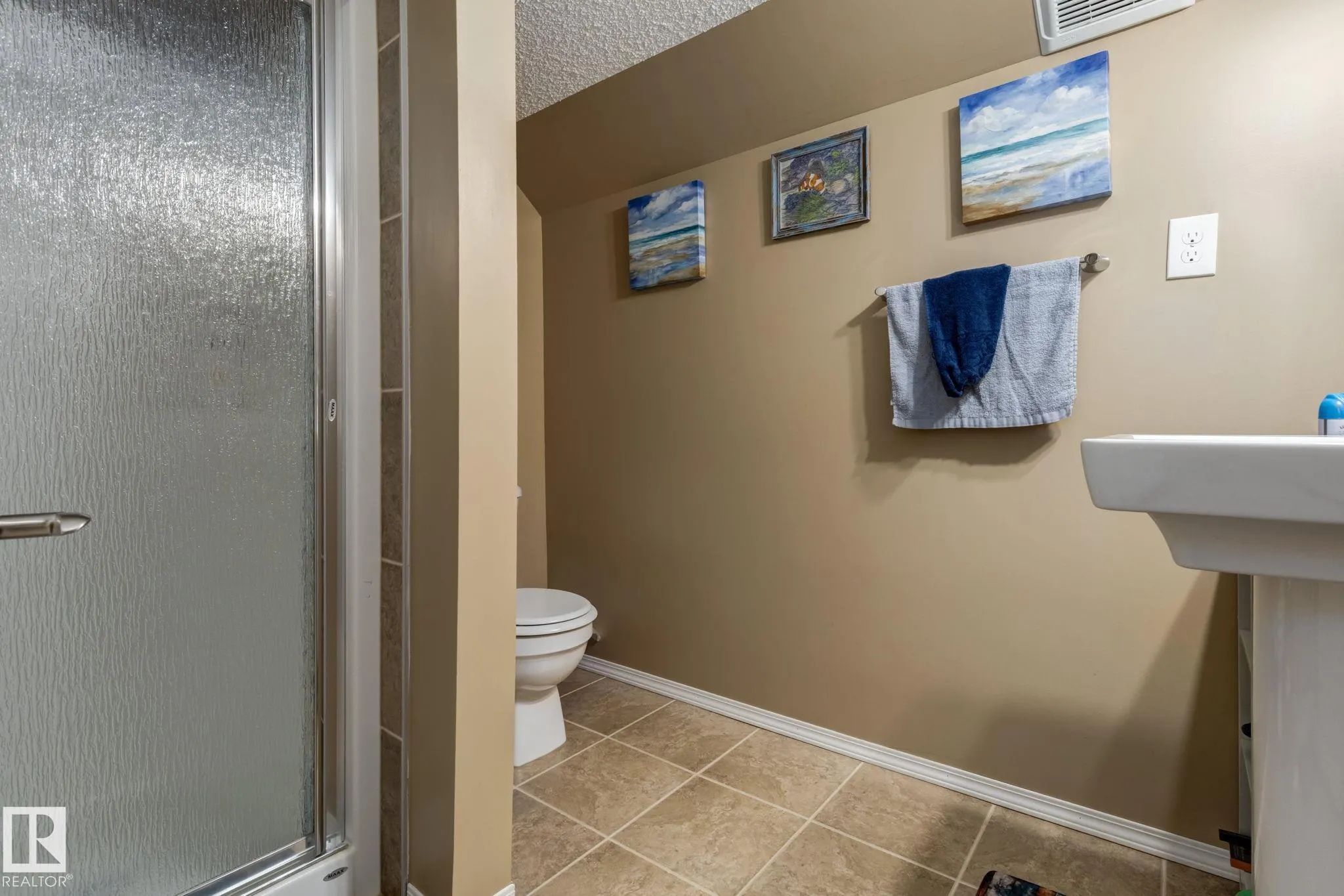 182 WELLINGTON Place