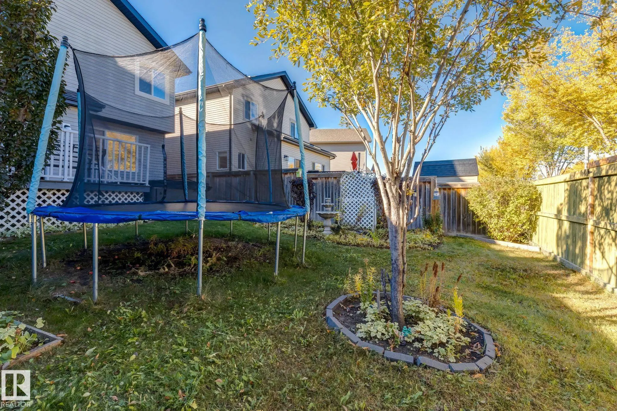 182 WELLINGTON Place