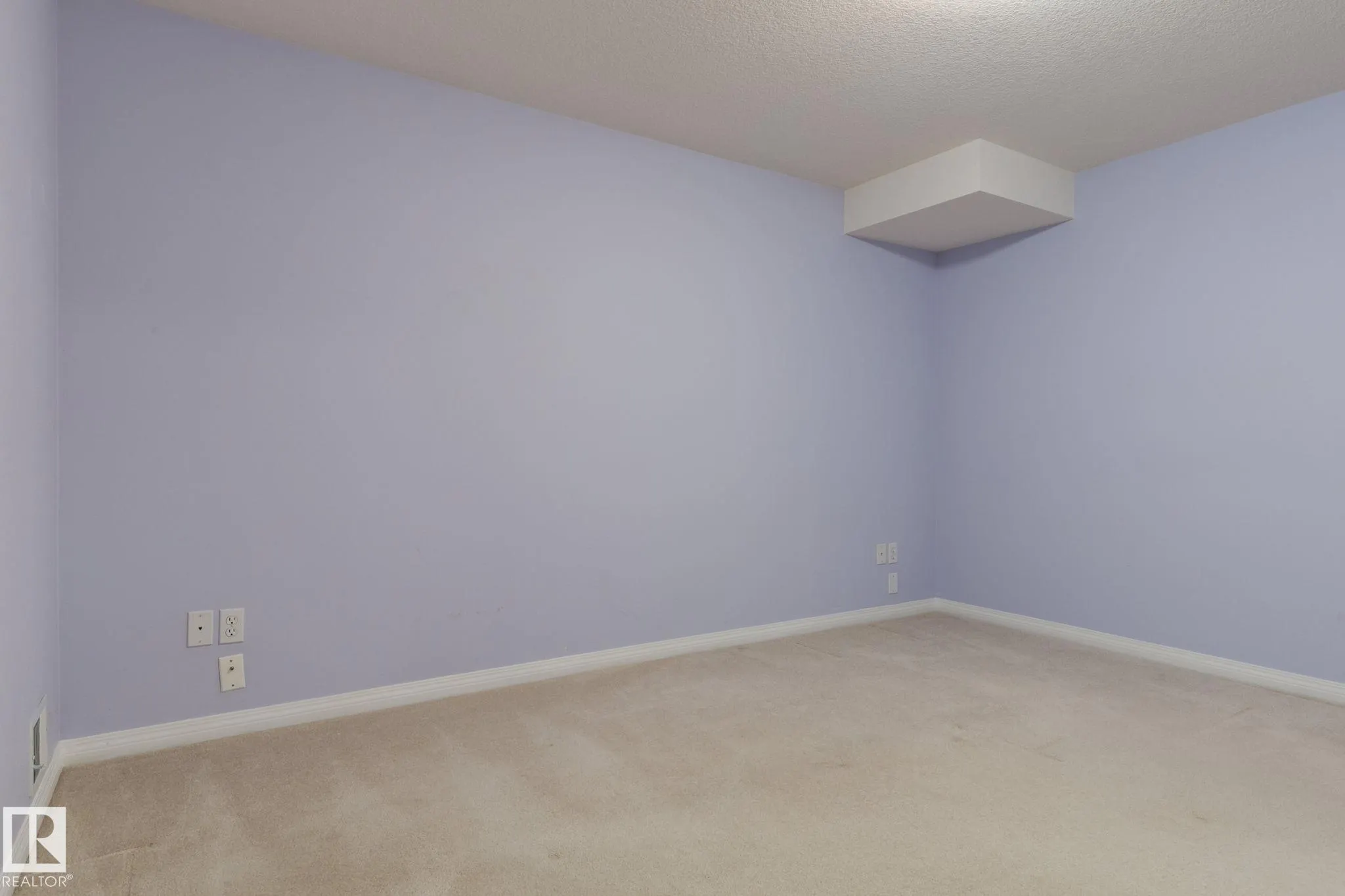 201 BOTHWELL Drive