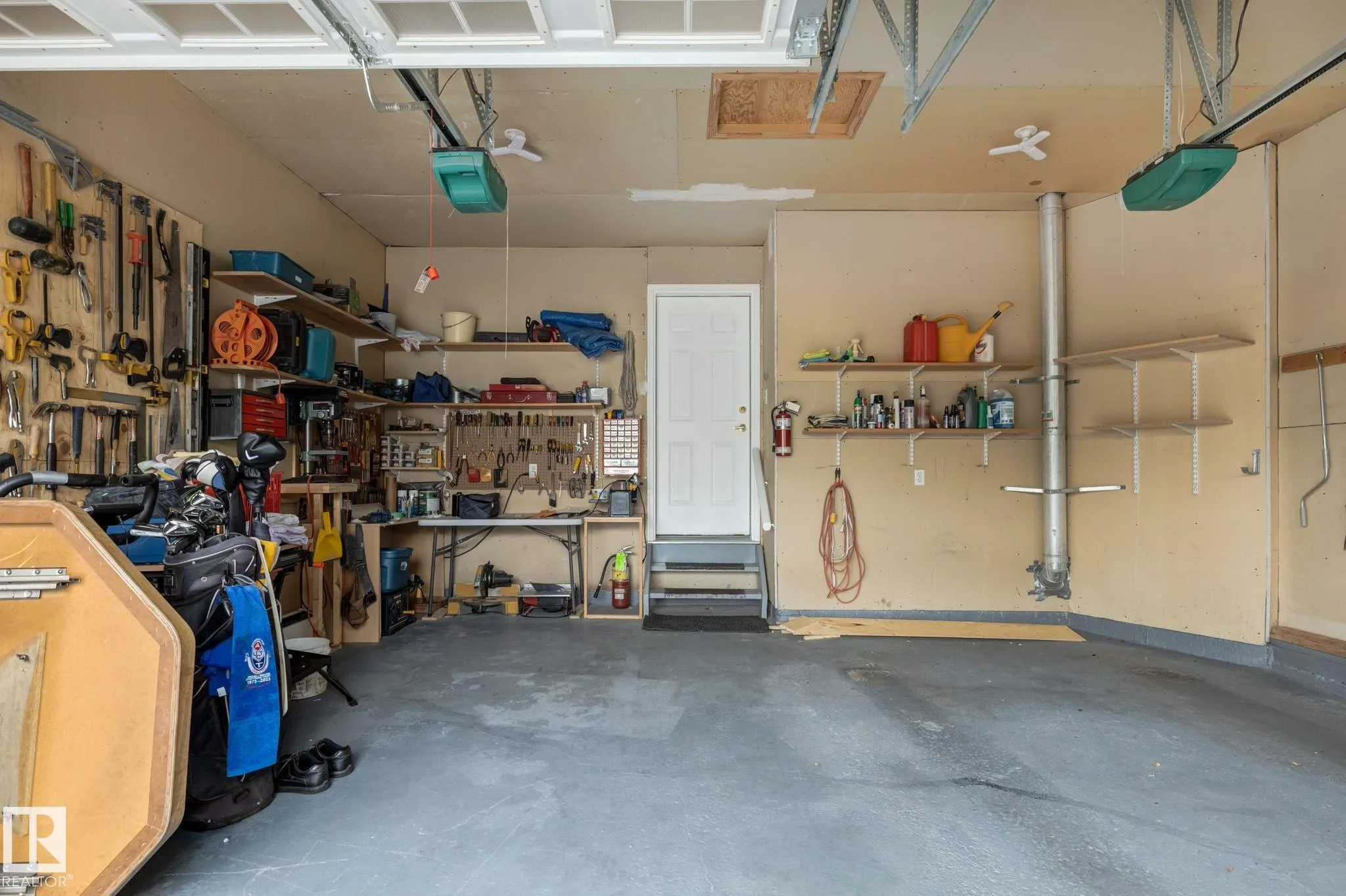 201 BOTHWELL Drive