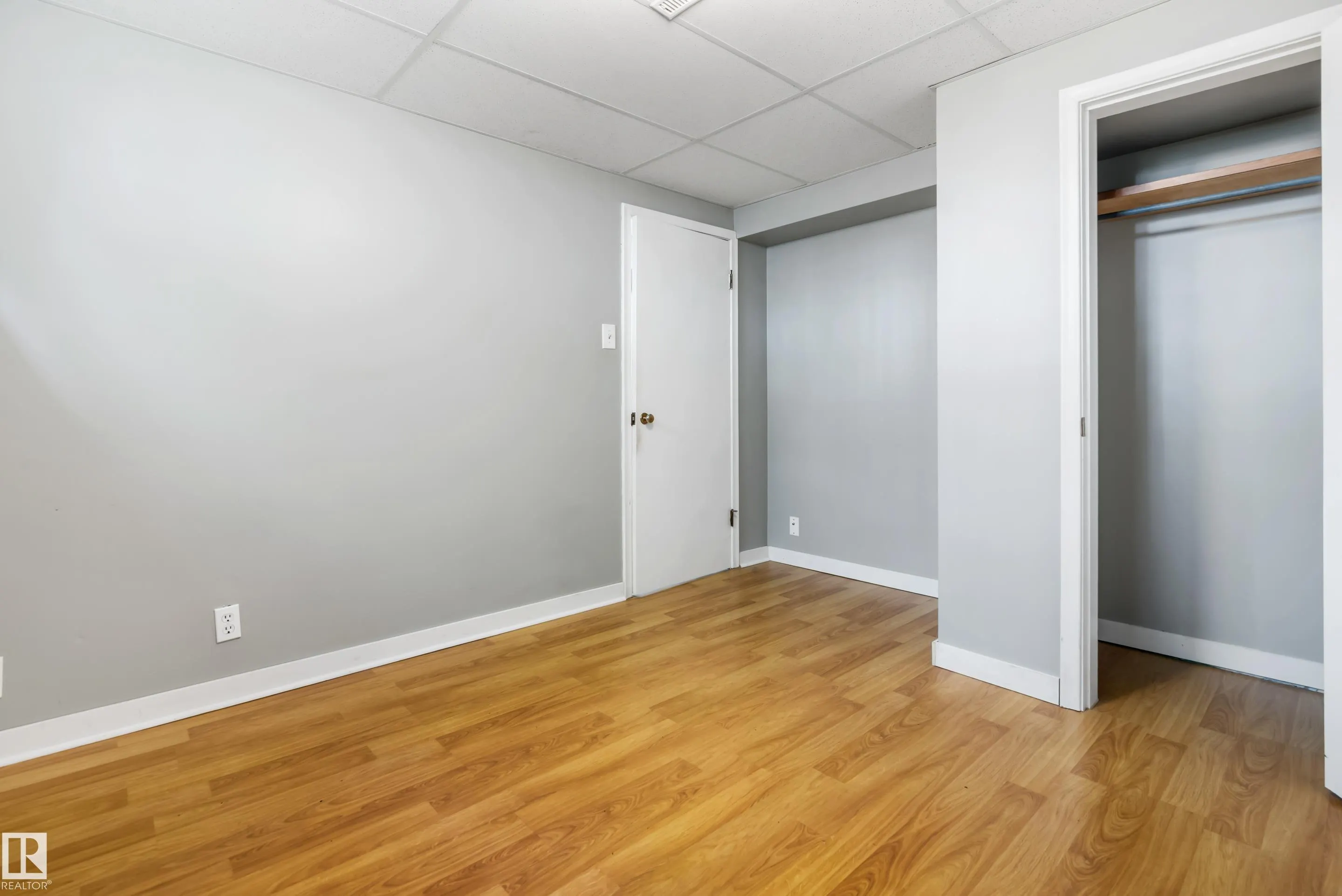 8736 66 Avenue