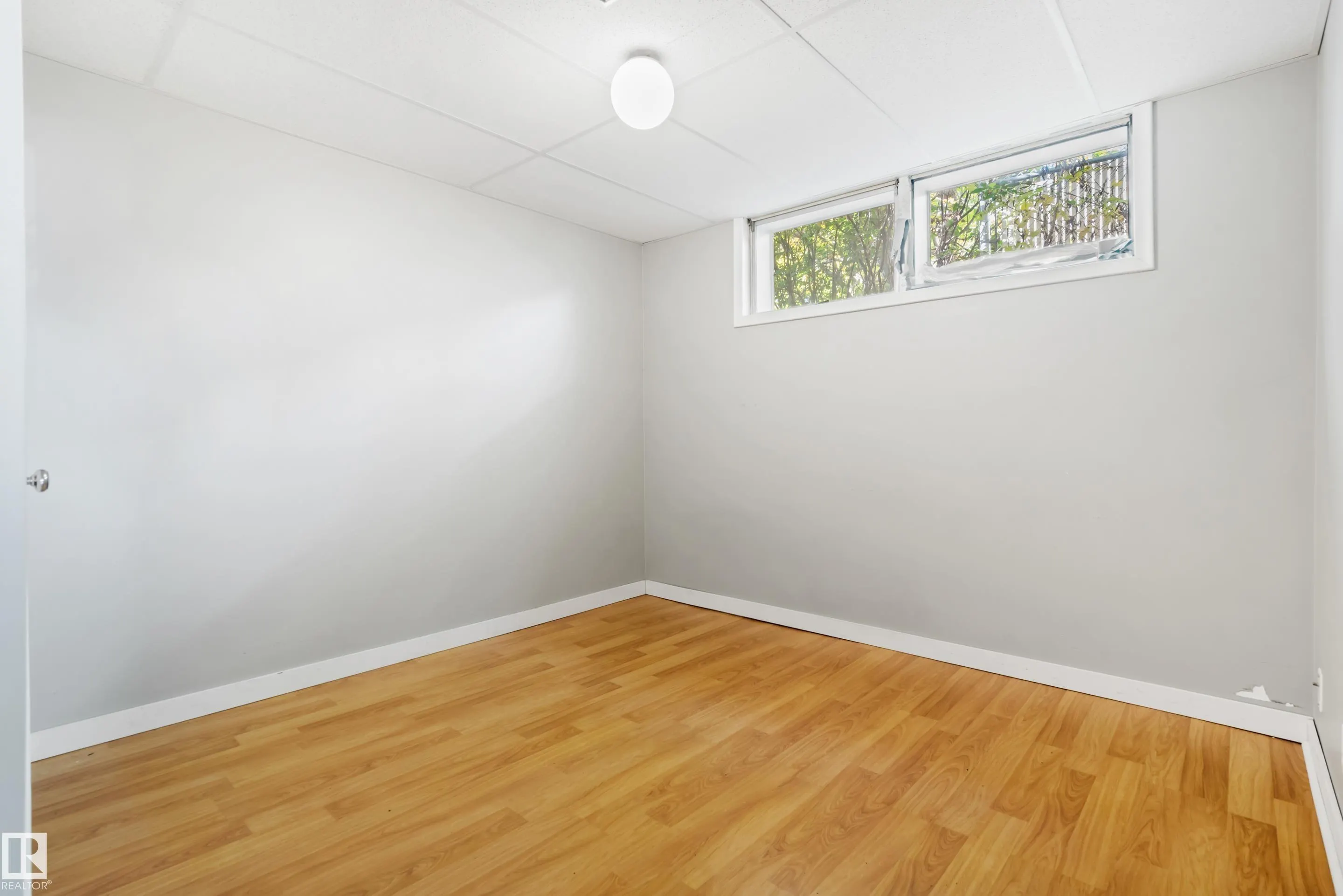 8736 66 Avenue
