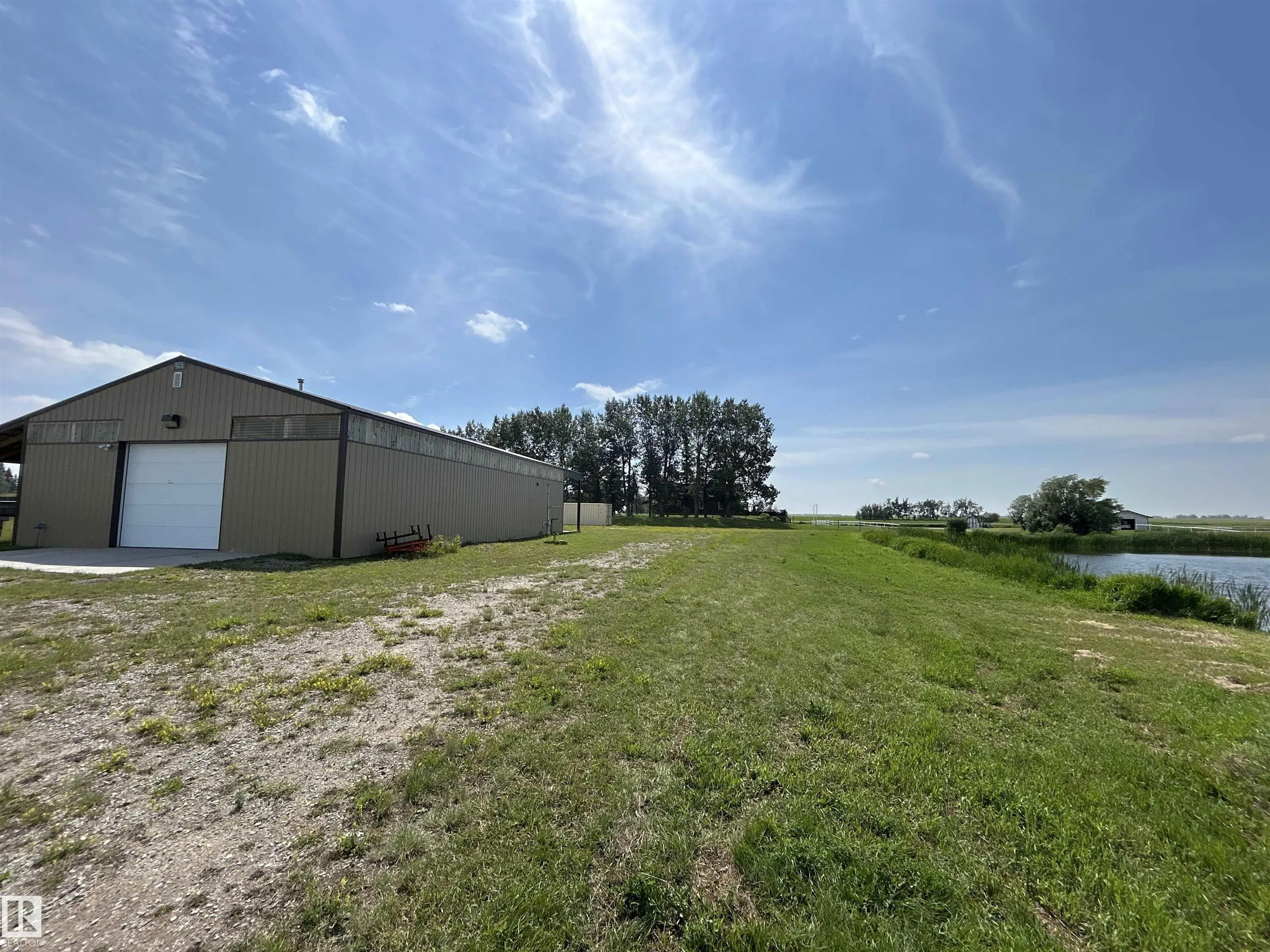 241064 Range Road 263