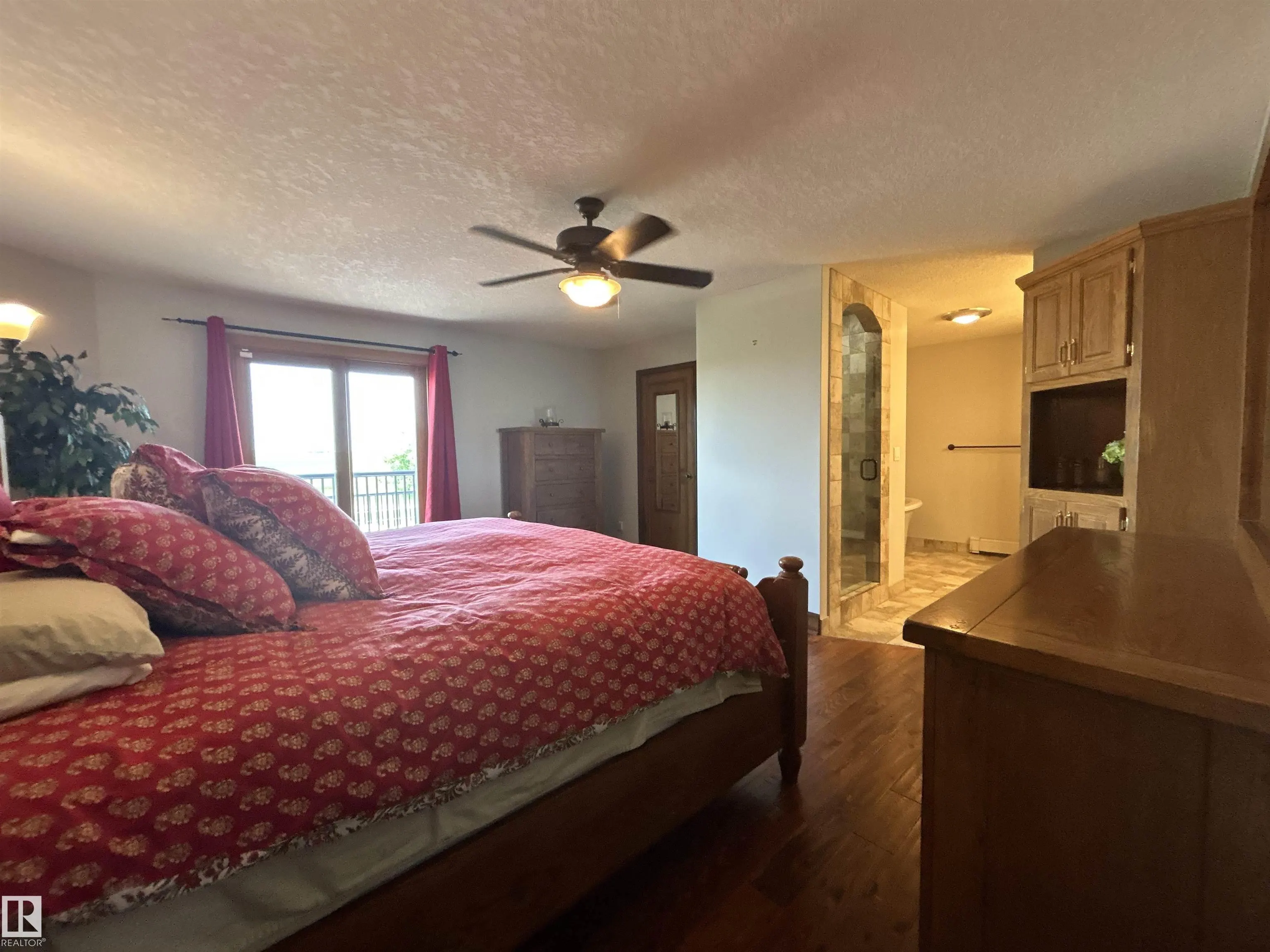 241064 Range Road 263