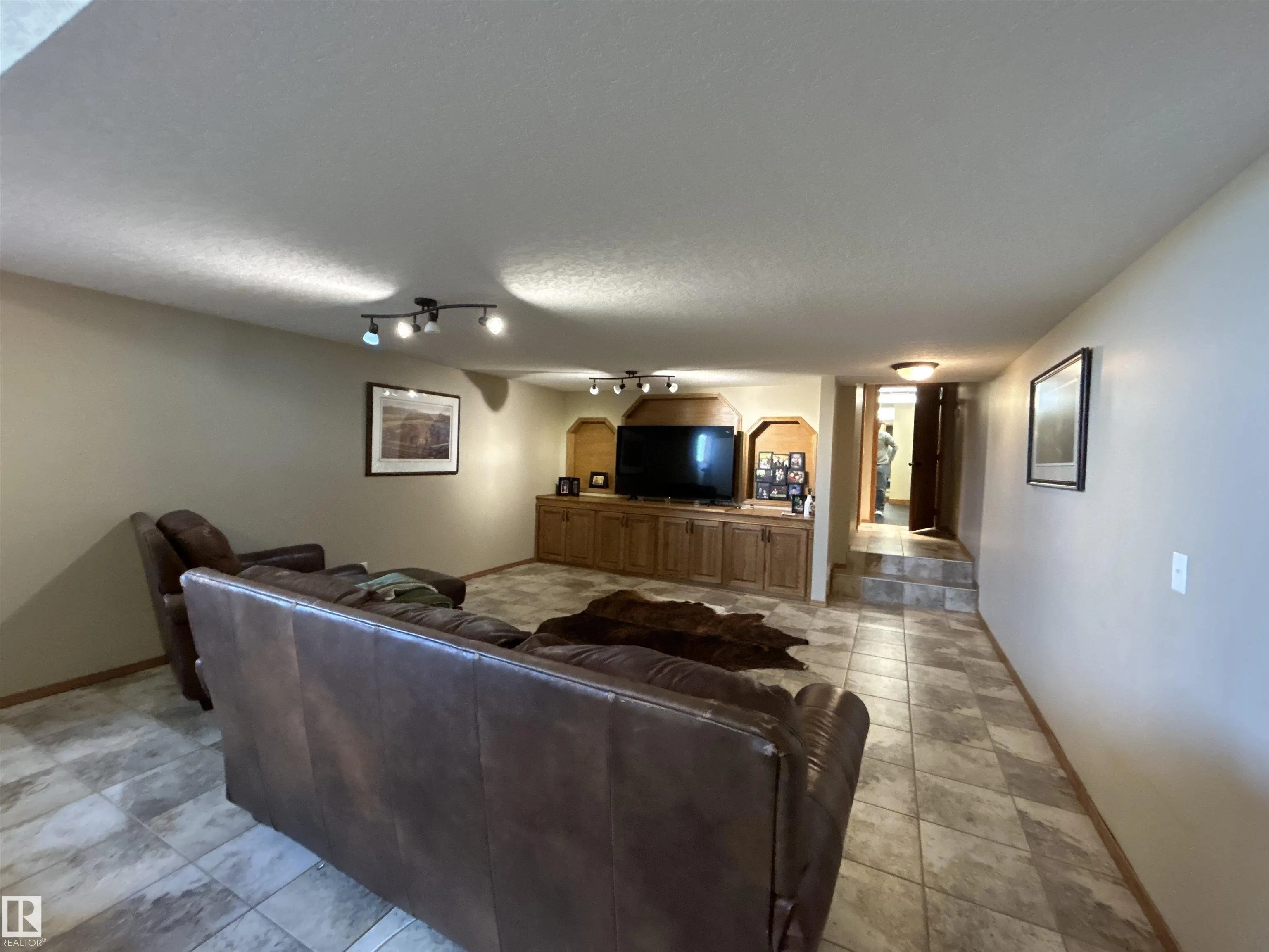 241064 Range Road 263