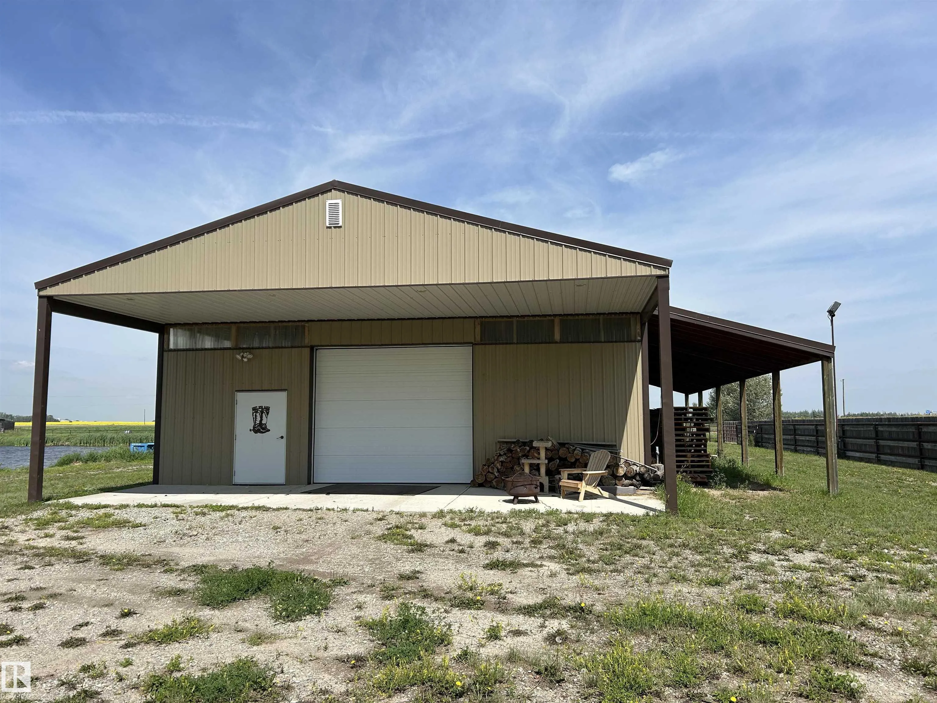 241064 Range Road 263
