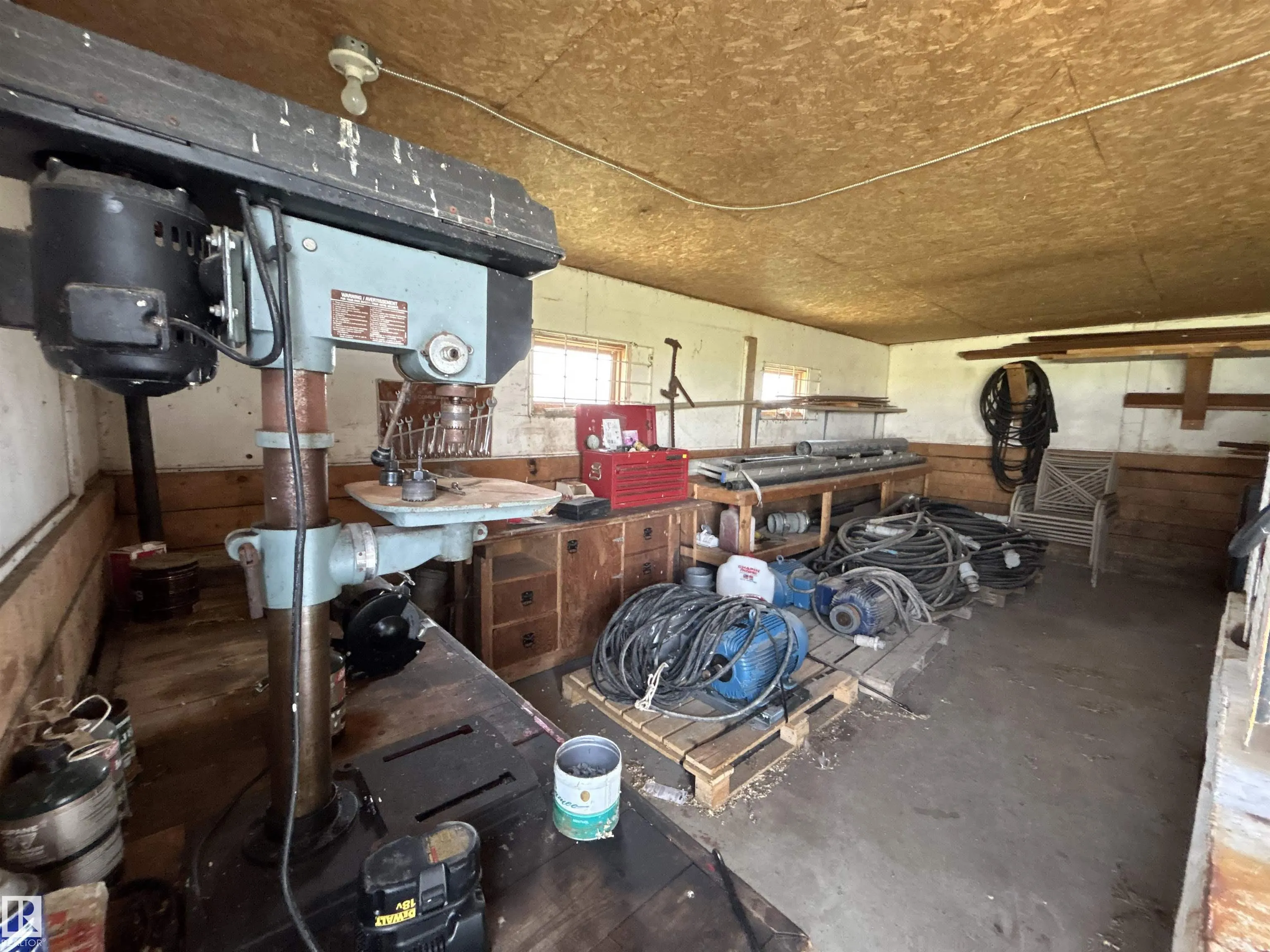 241064 Range Road 263