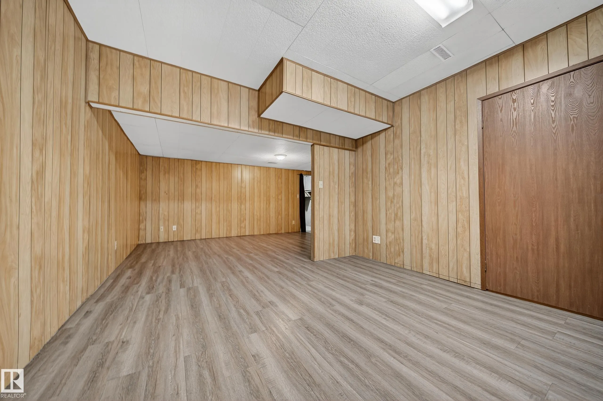 10313 150 Street