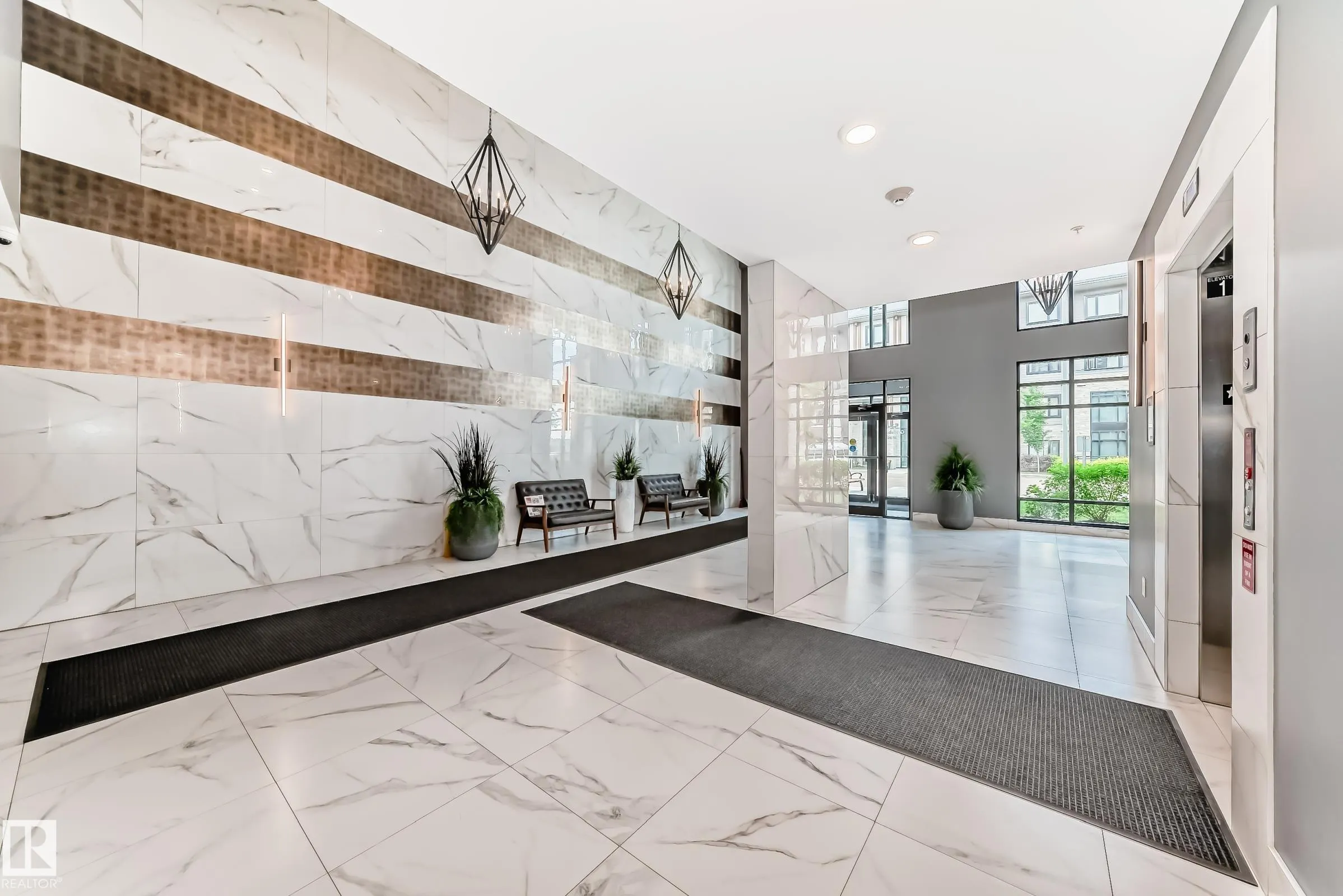 524 GRIESBACH Parade