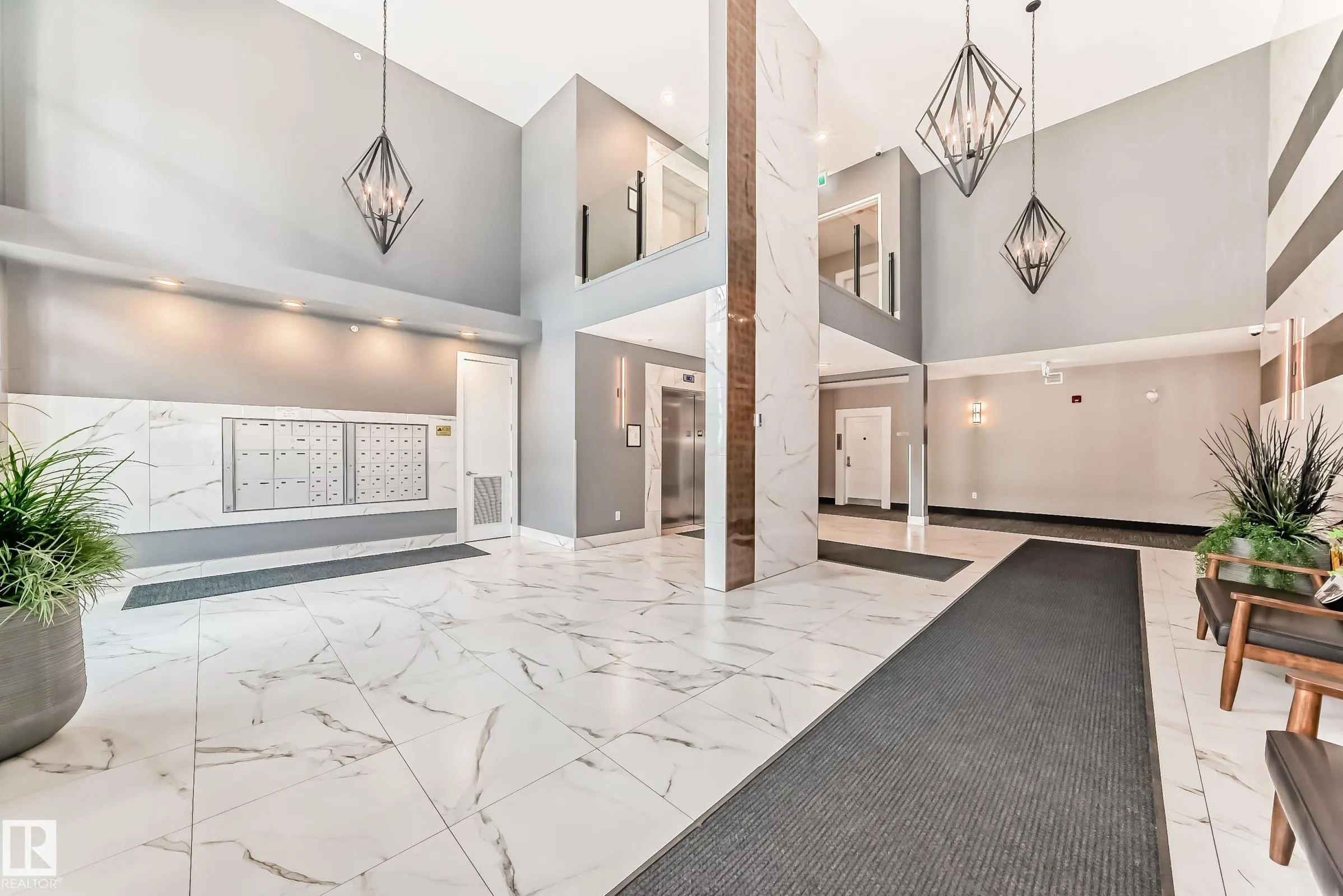 524 GRIESBACH Parade