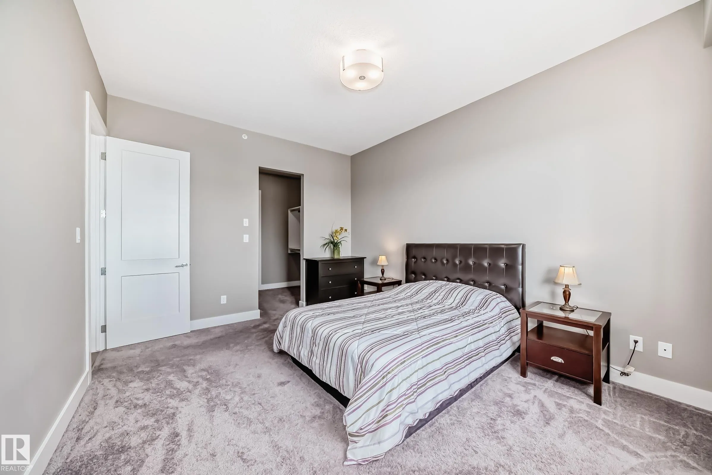 524 GRIESBACH Parade