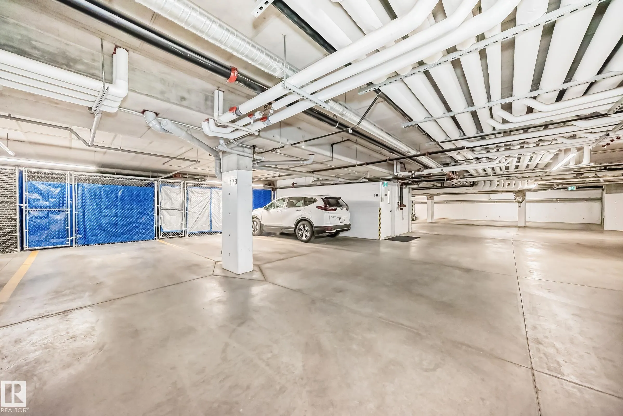 524 GRIESBACH Parade