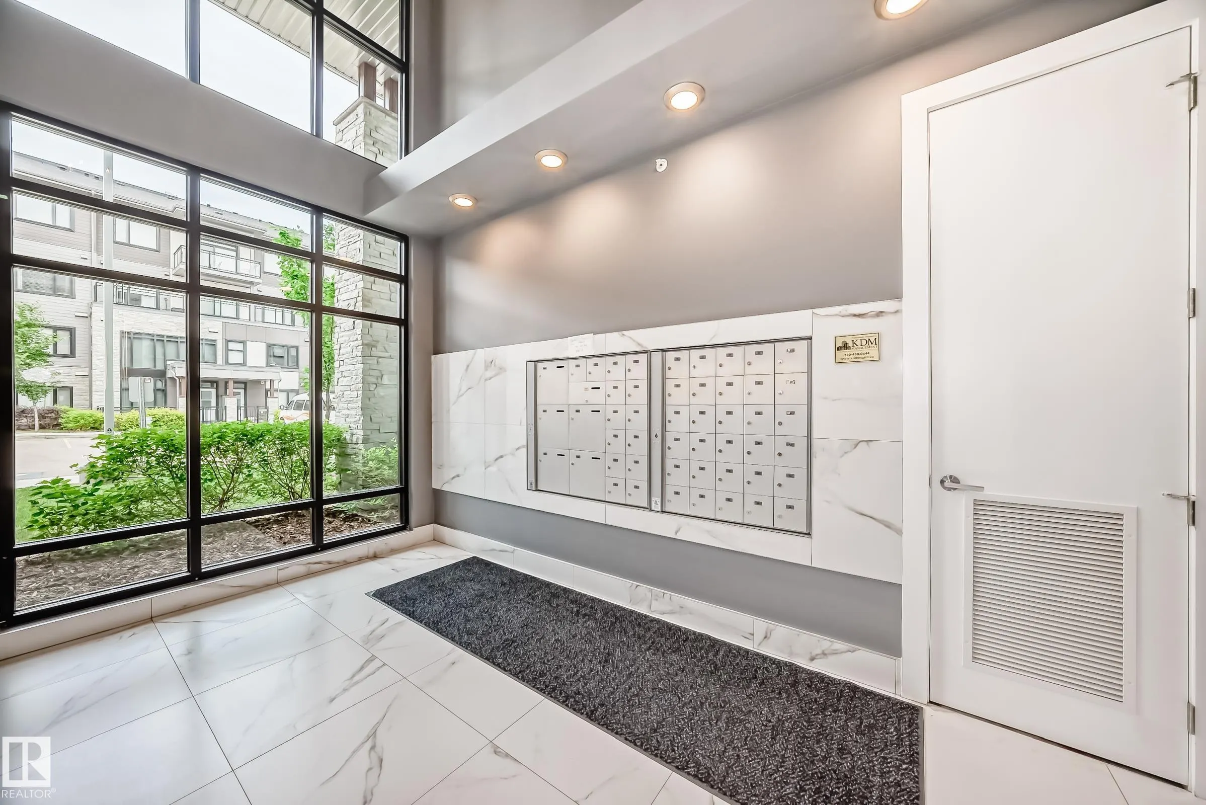 524 GRIESBACH Parade