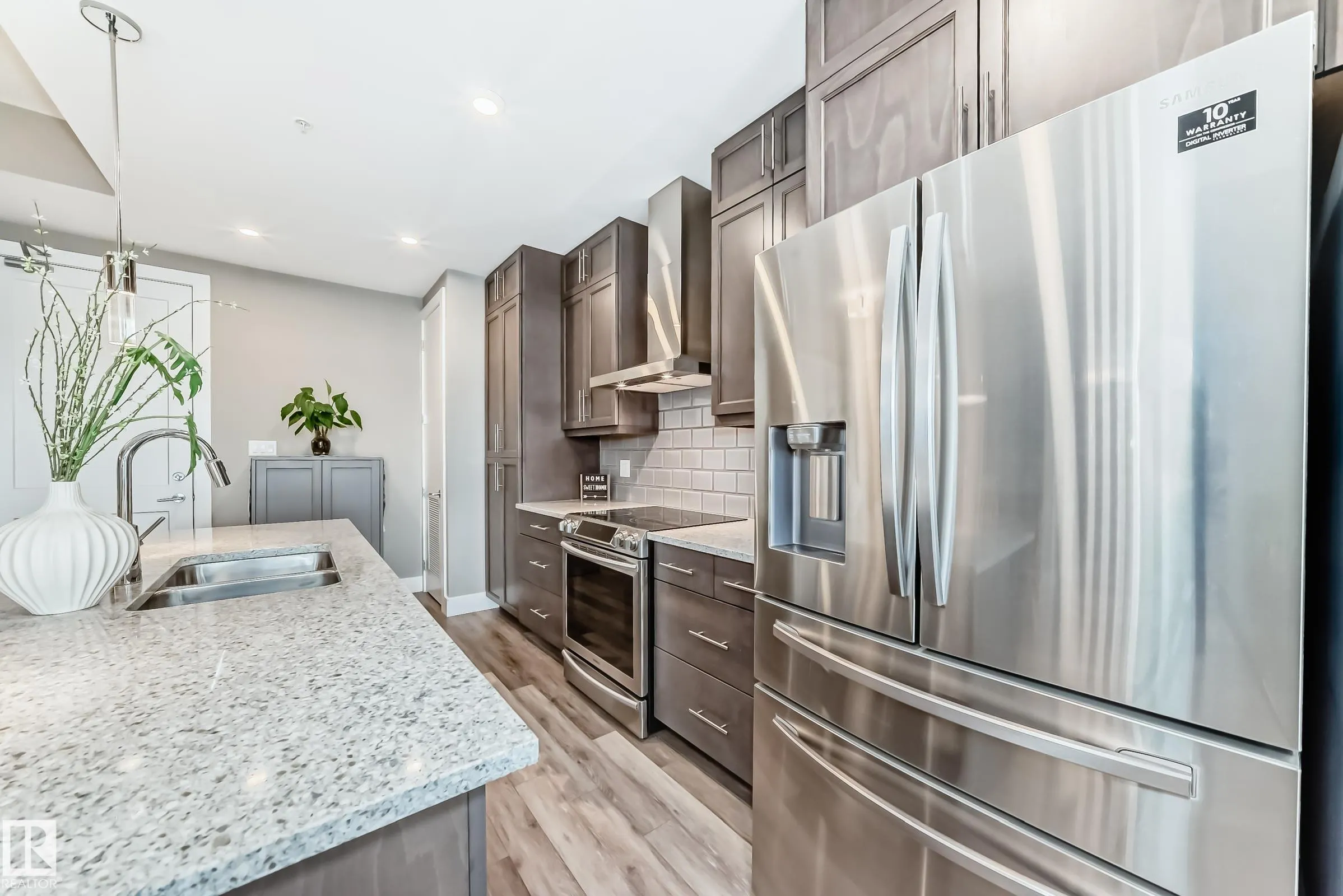 524 GRIESBACH Parade