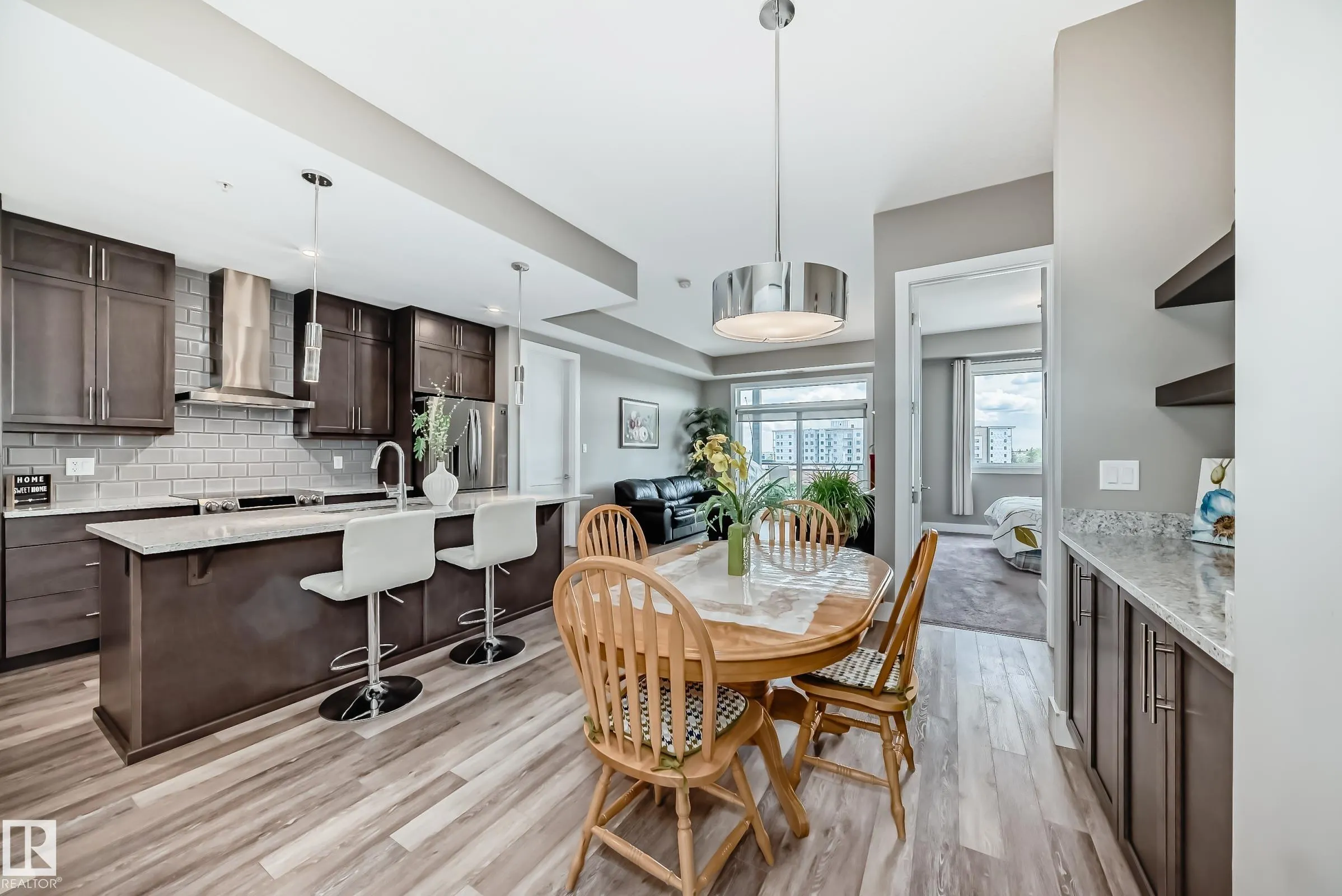 524 GRIESBACH Parade