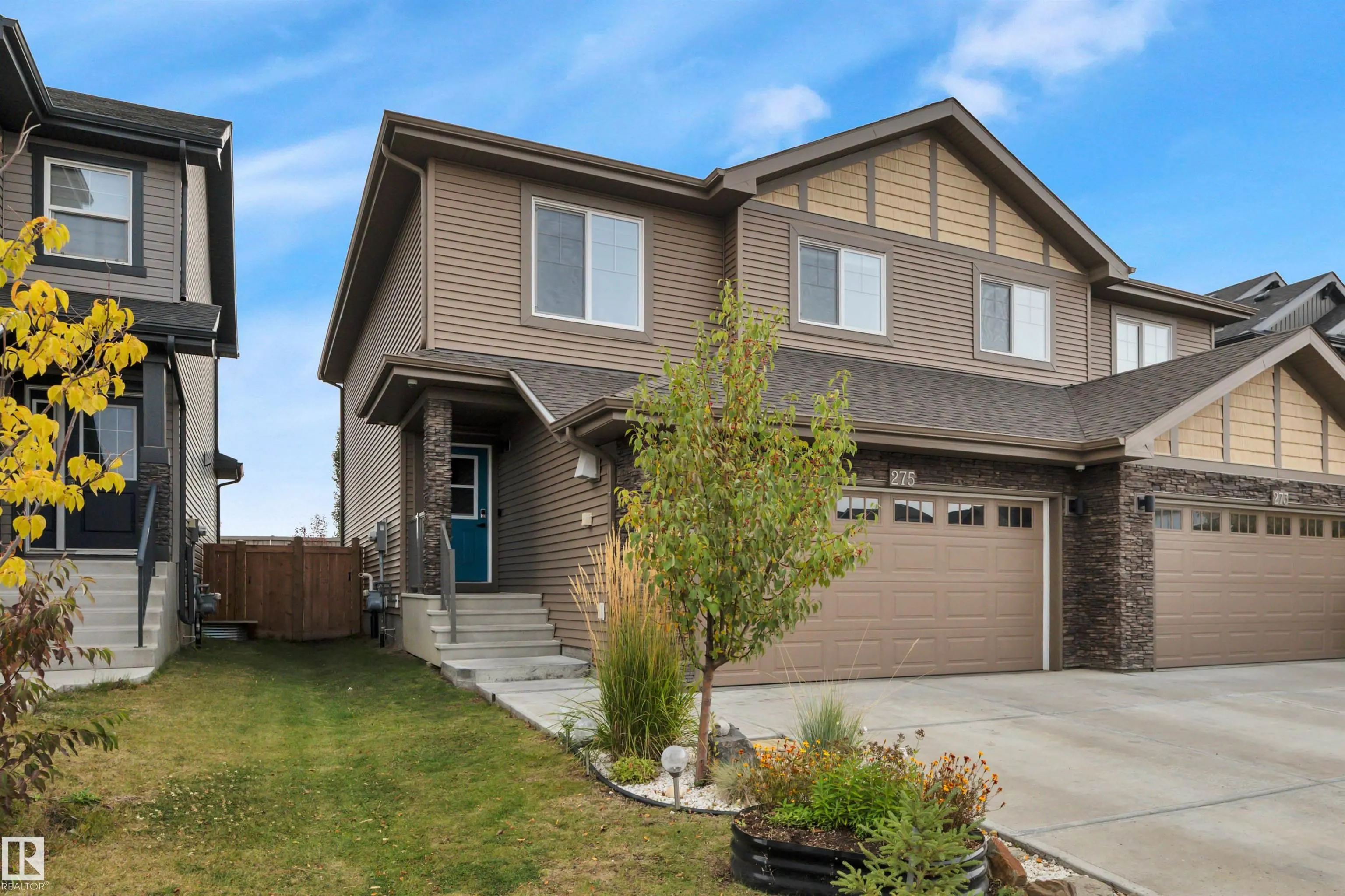 275 LARCH Crescent
