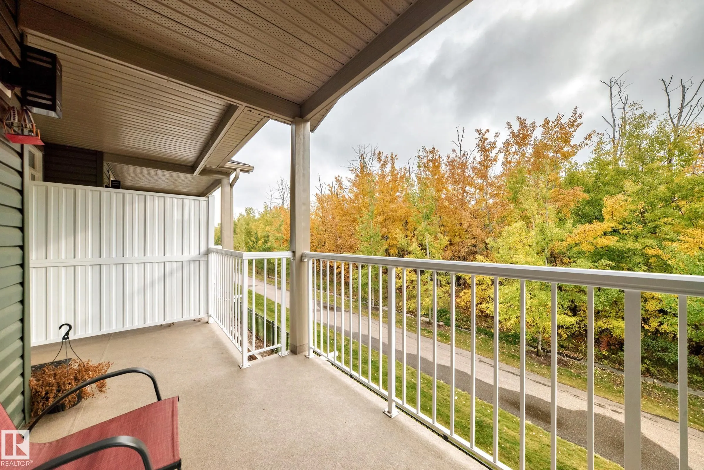 1051 GRAYDON HILL Boulevard