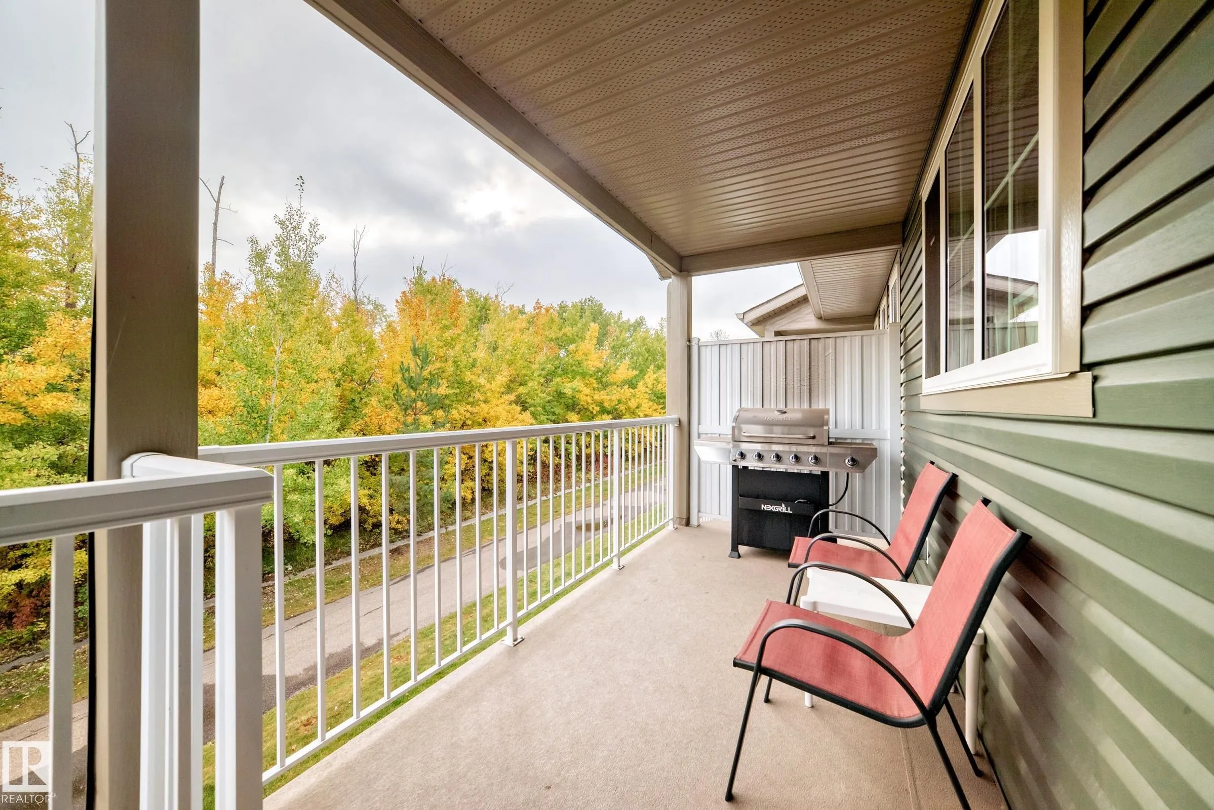 1051 GRAYDON HILL Boulevard