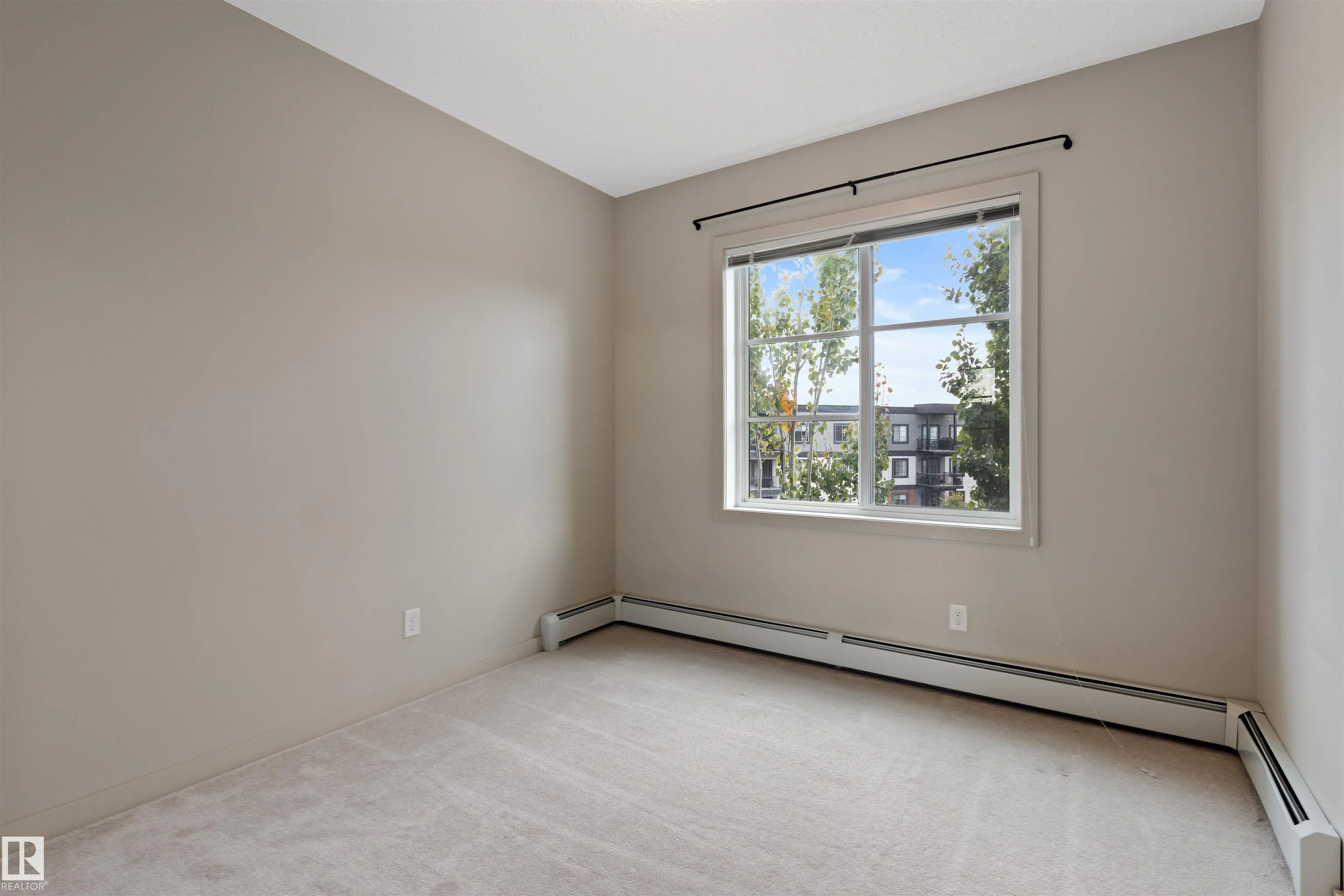 1144 ADAMSON Drive