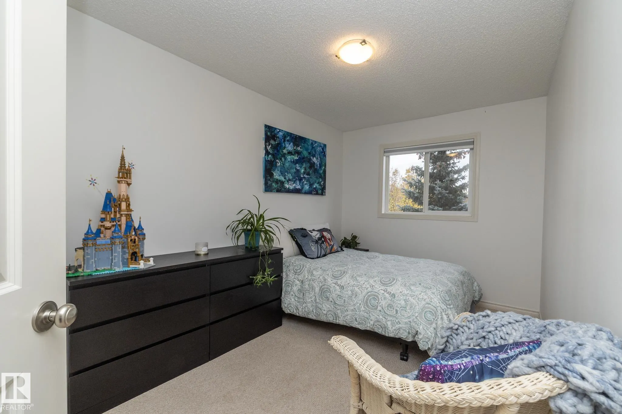 10 WOODCREST