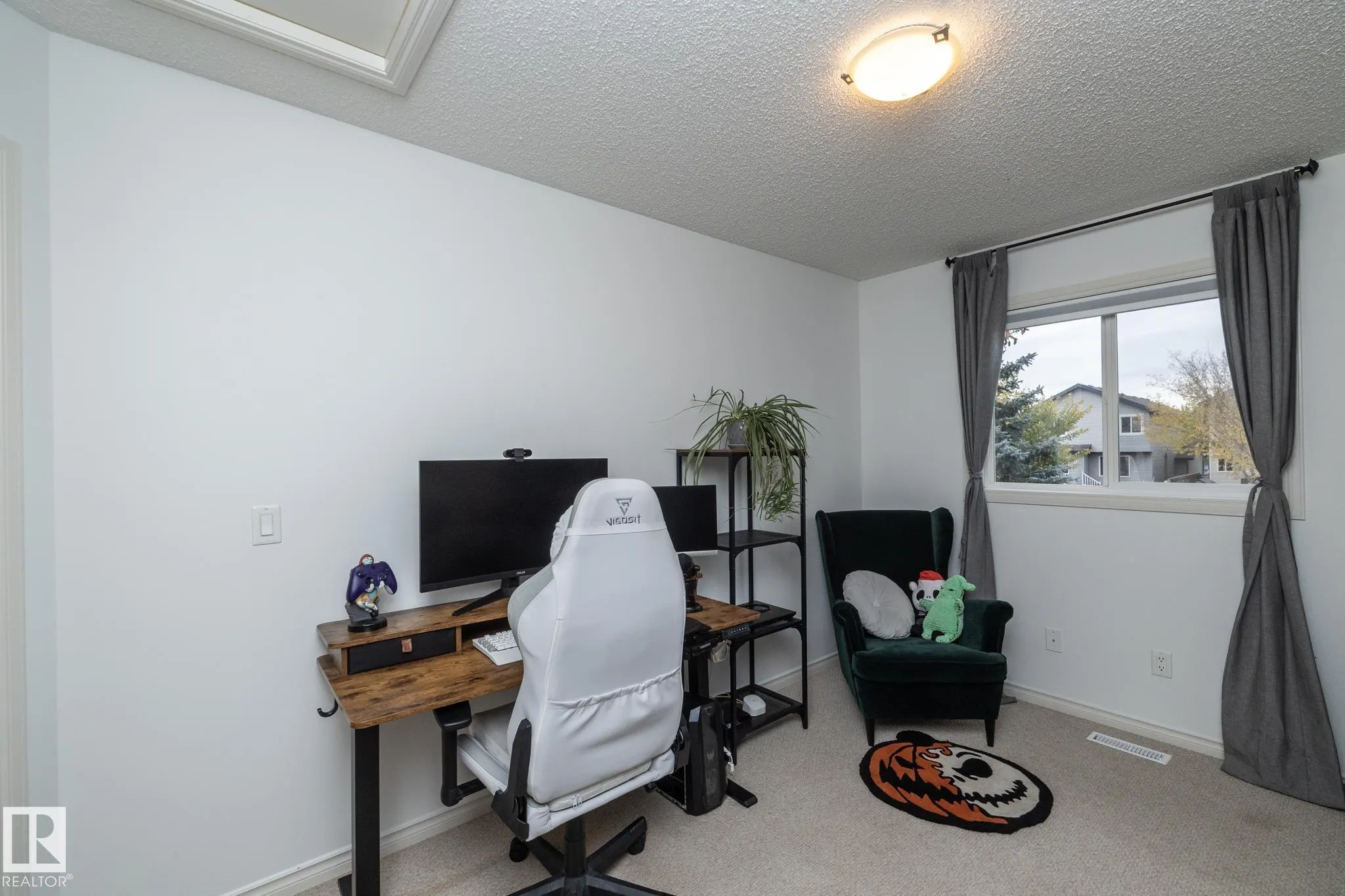 10 WOODCREST