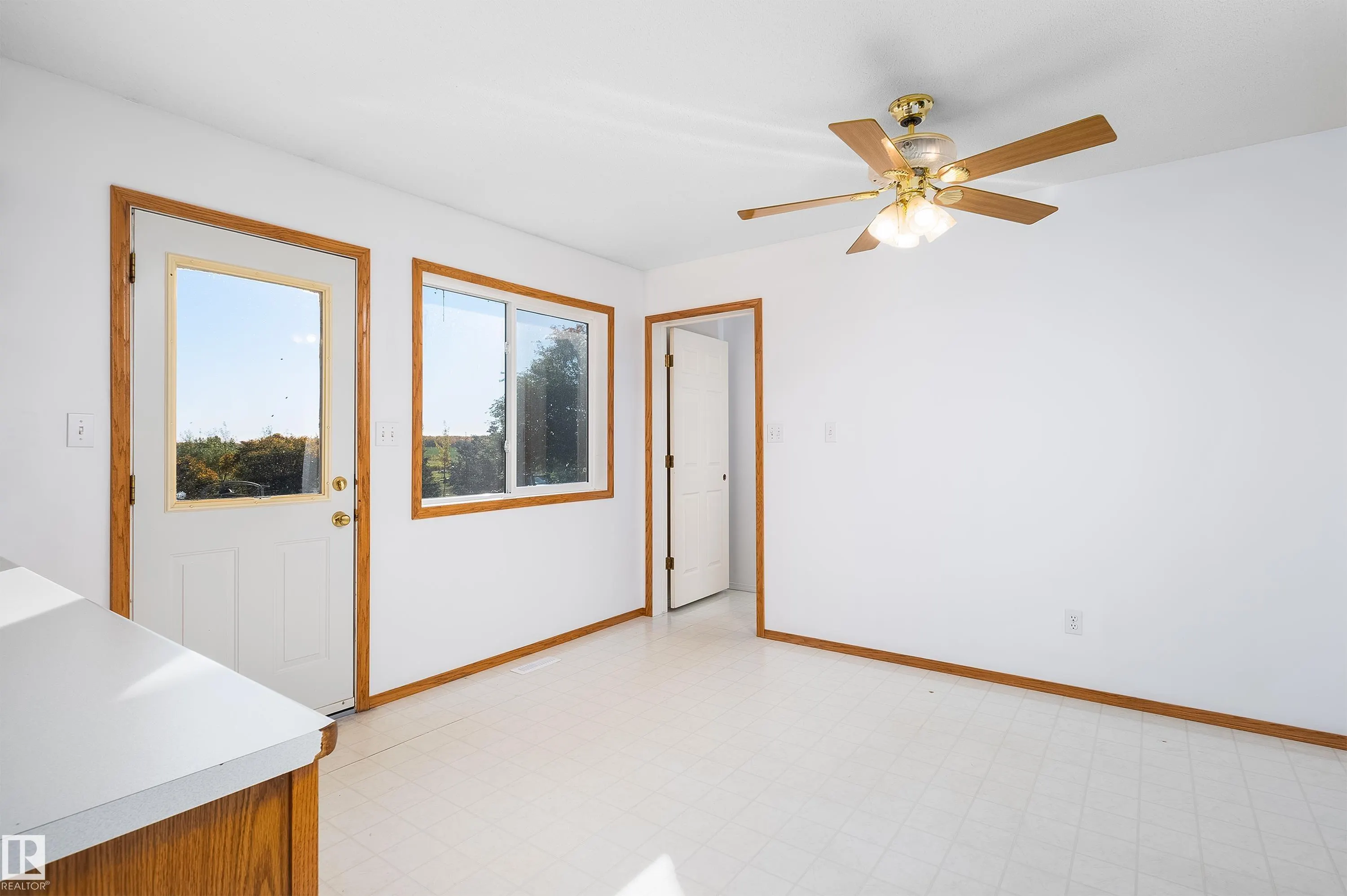 48503 Range Road 263