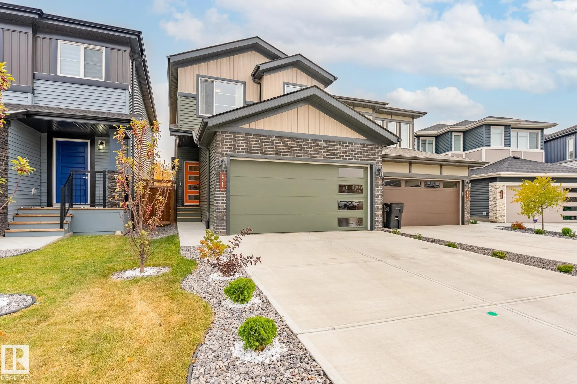 431 CONROY Crescent