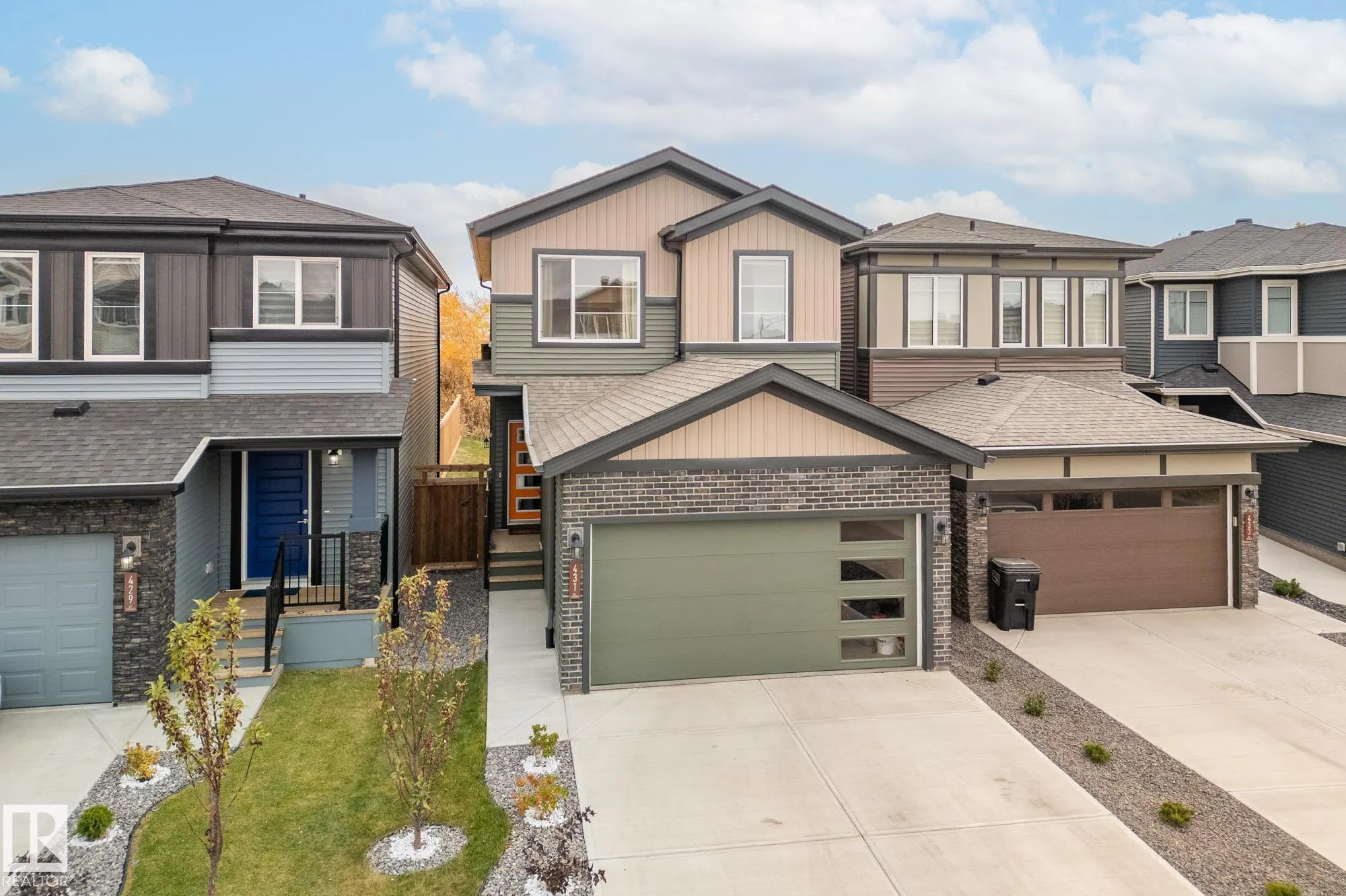 431 CONROY Crescent