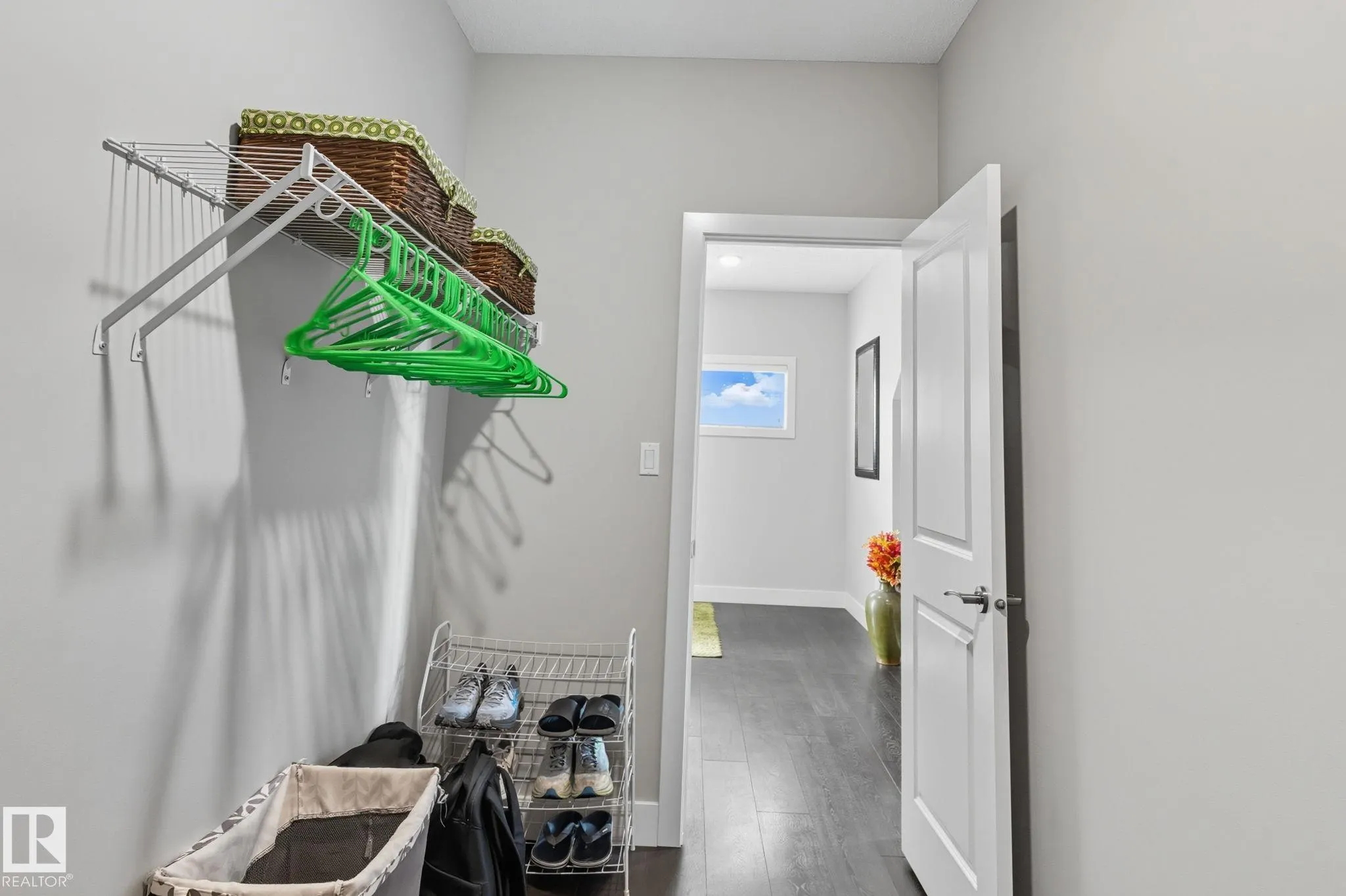 1066 ALLENDALE Crescent