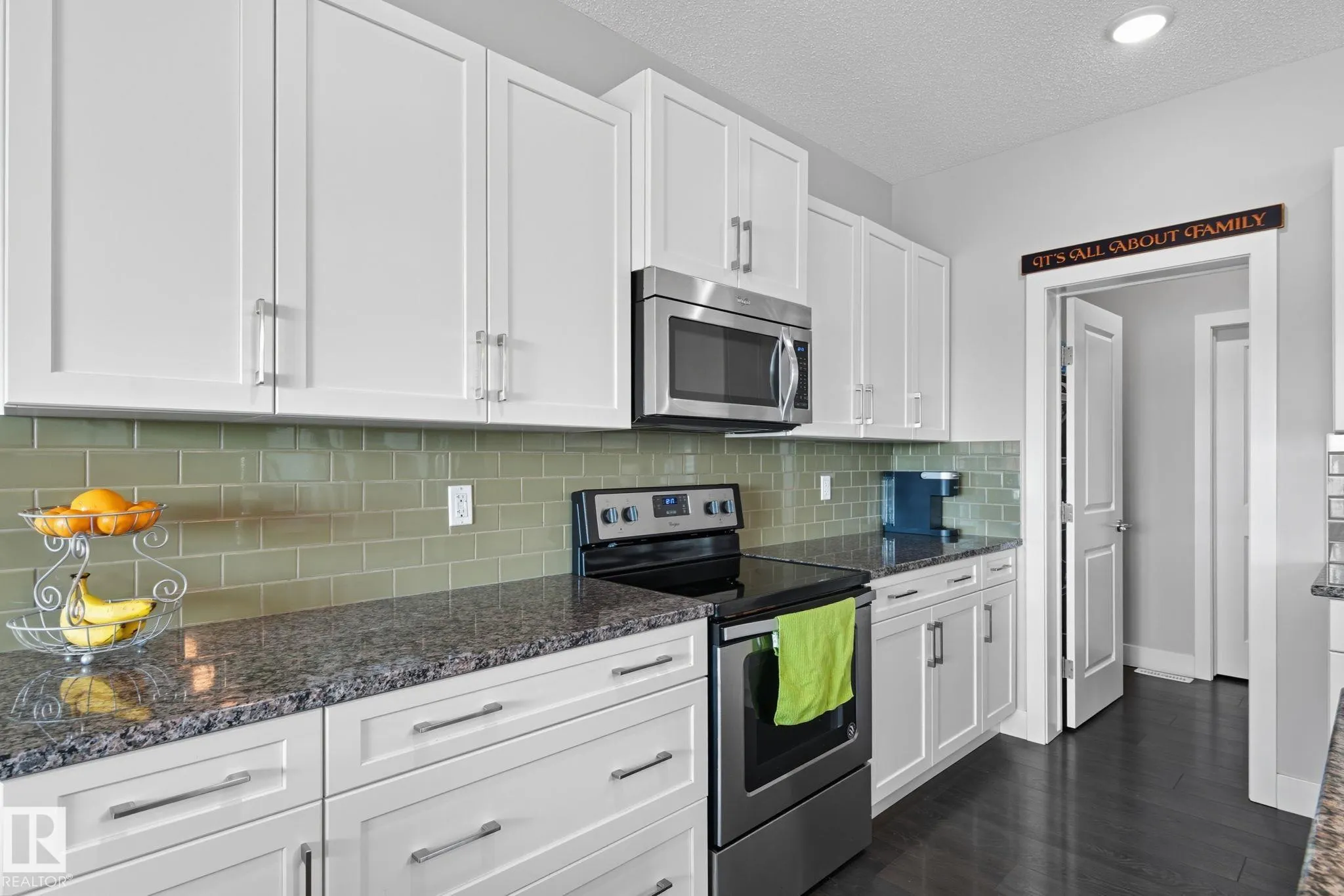 1066 ALLENDALE Crescent