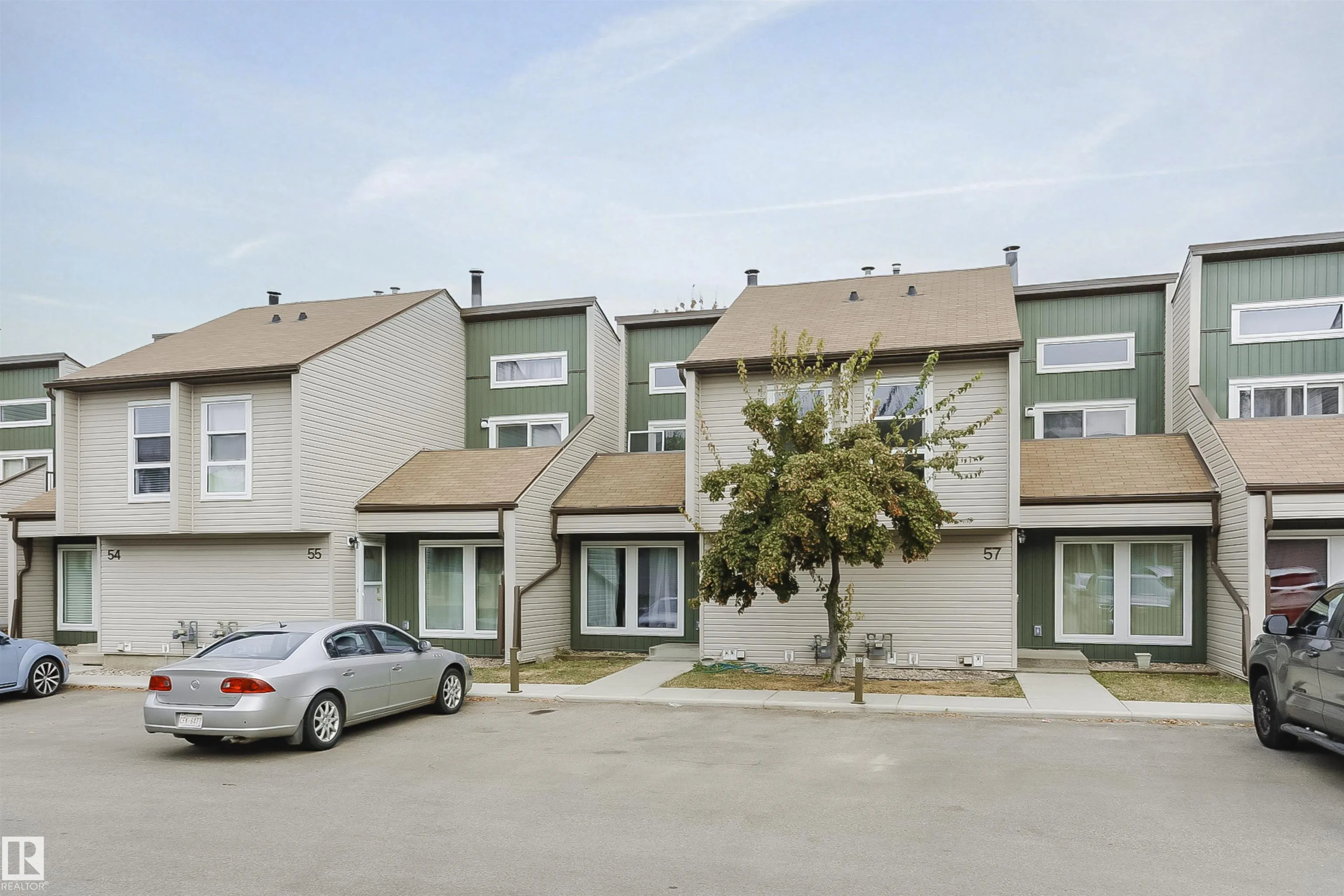 2020 105 Street