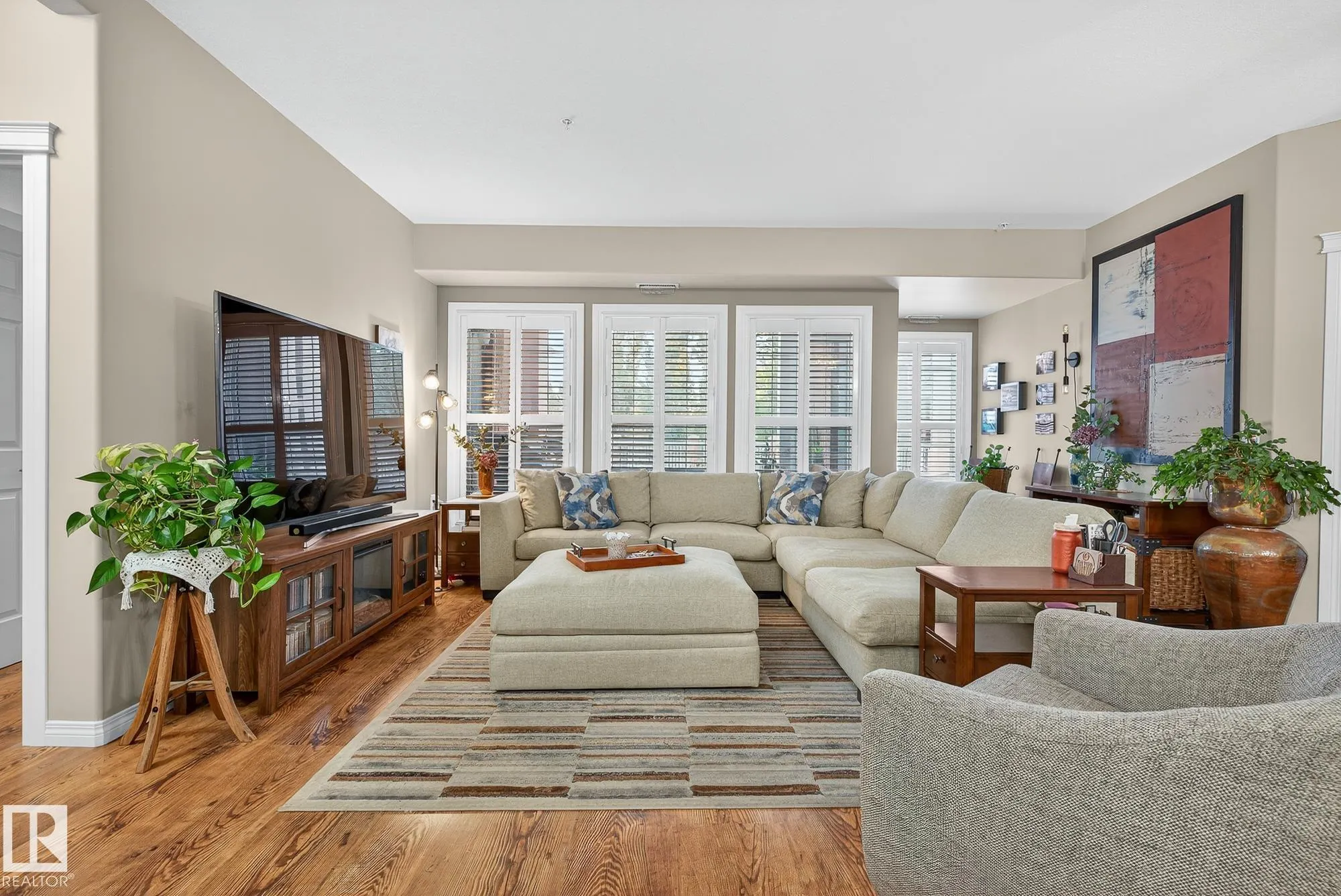 45 INGLEWOOD Drive