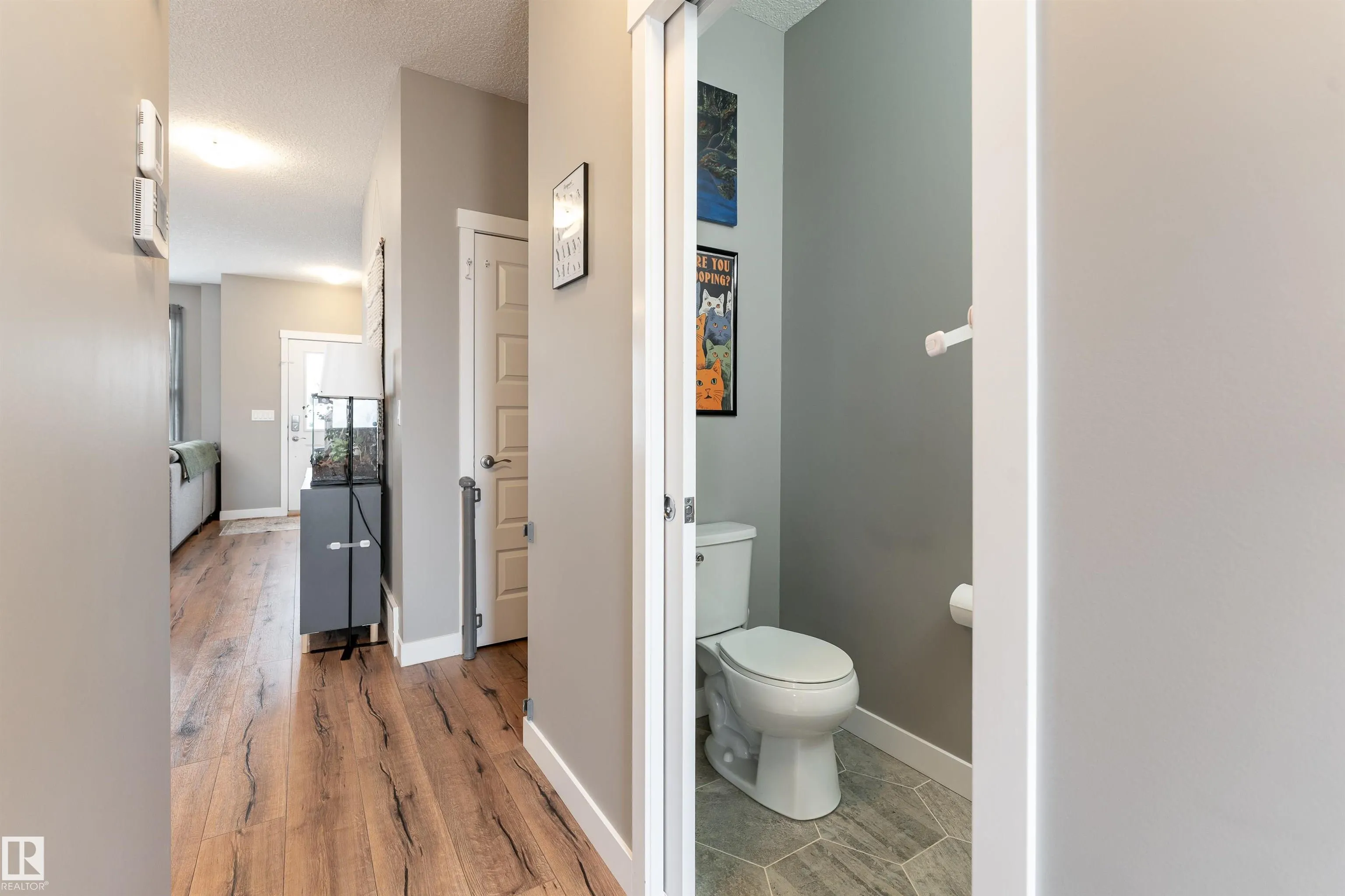 32 GREENBURY Close