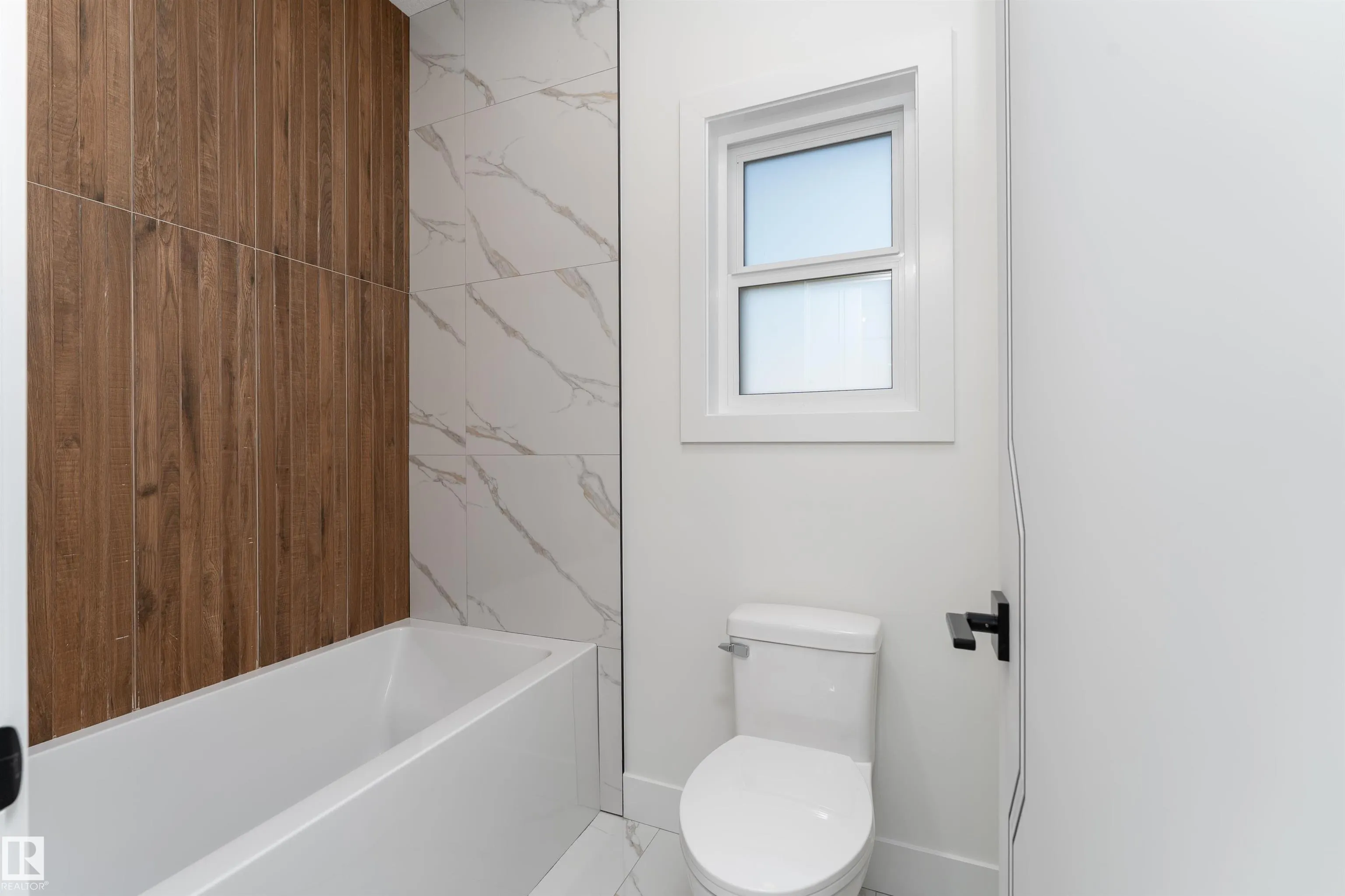 78 Eldridge Point(e)