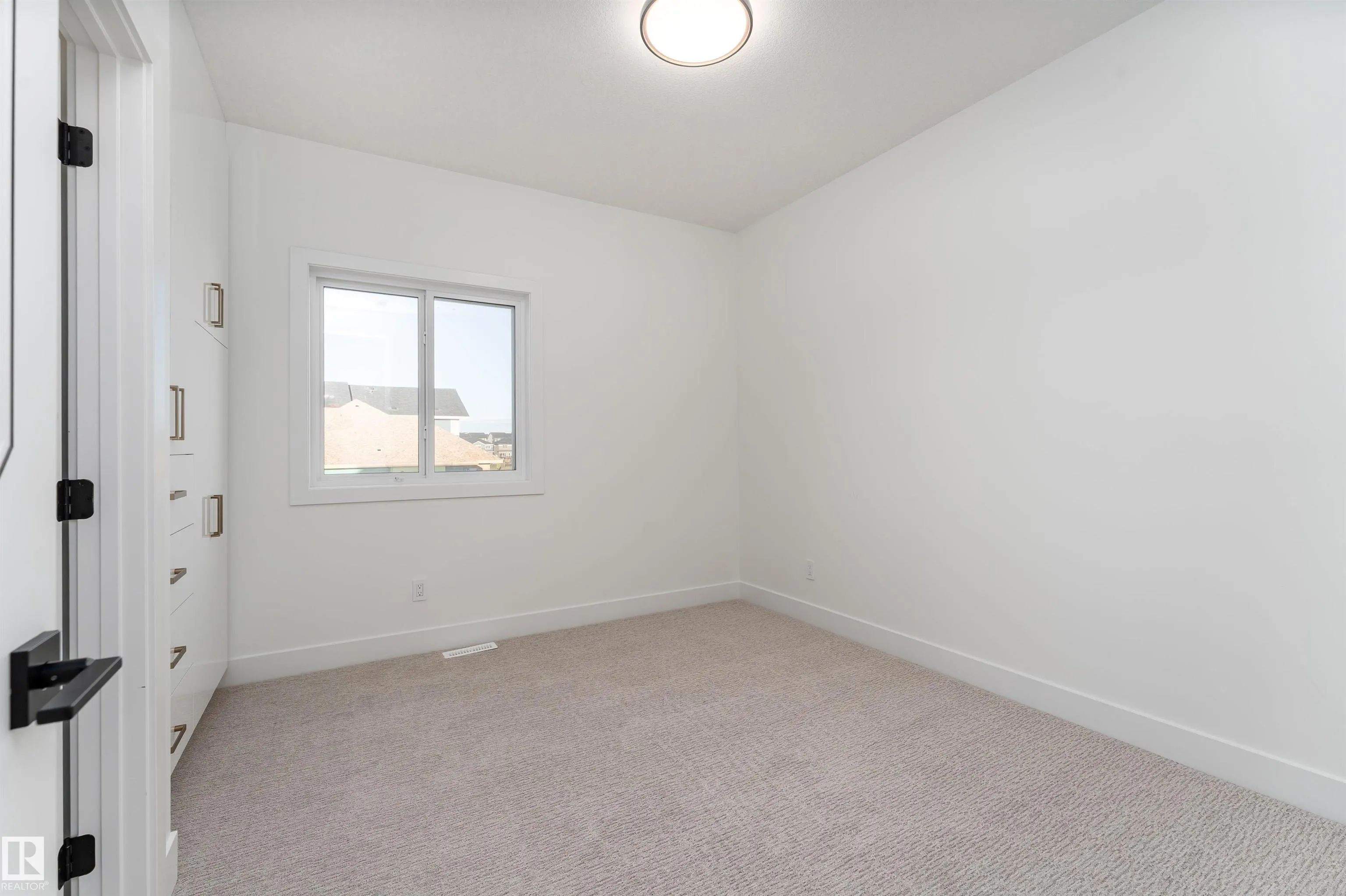 78 Eldridge Point(e)