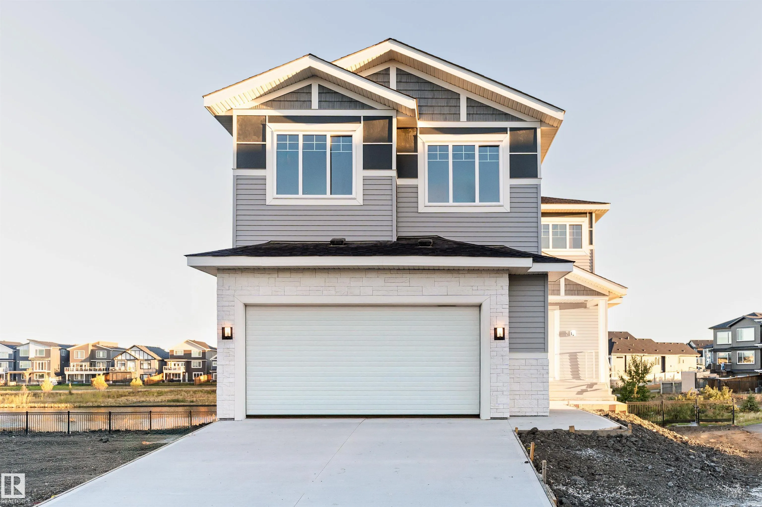 78 Eldridge Point(e)