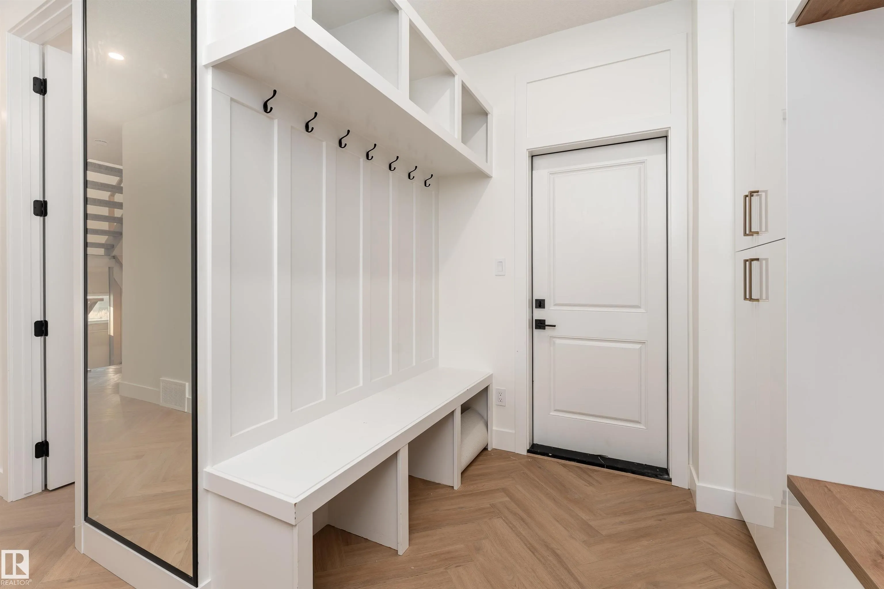 78 Eldridge Point(e)