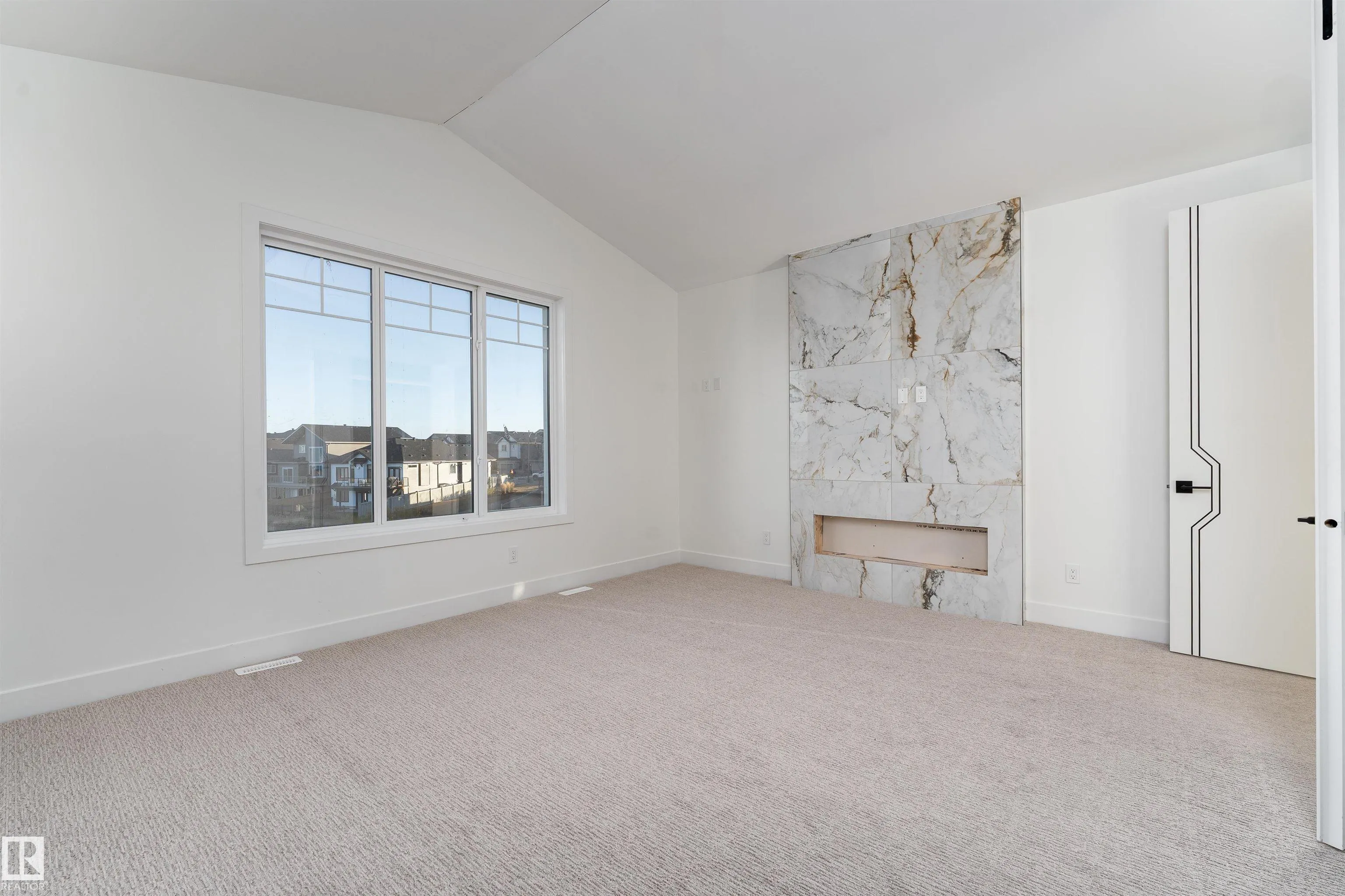 78 Eldridge Point(e)