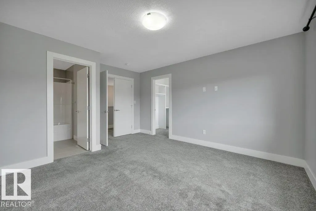 64 SANDALWOOD Place