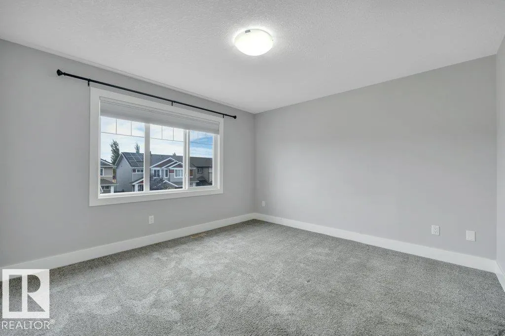 64 SANDALWOOD Place