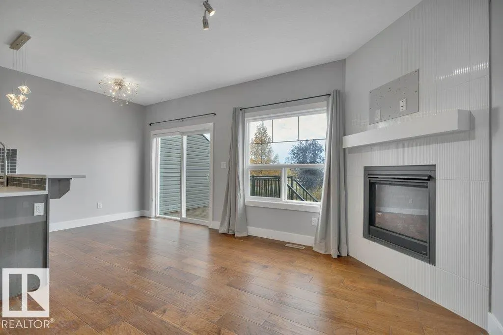 64 SANDALWOOD Place