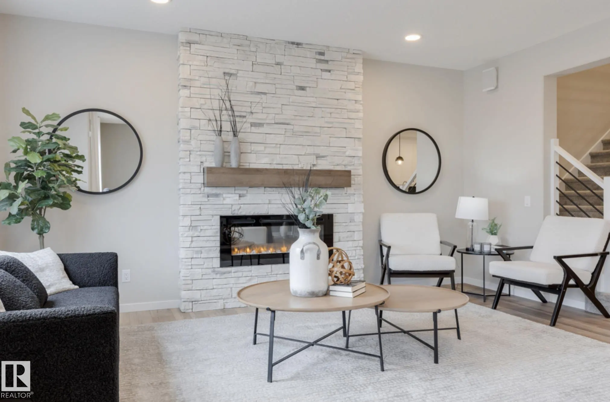 322 Stiles Bend
