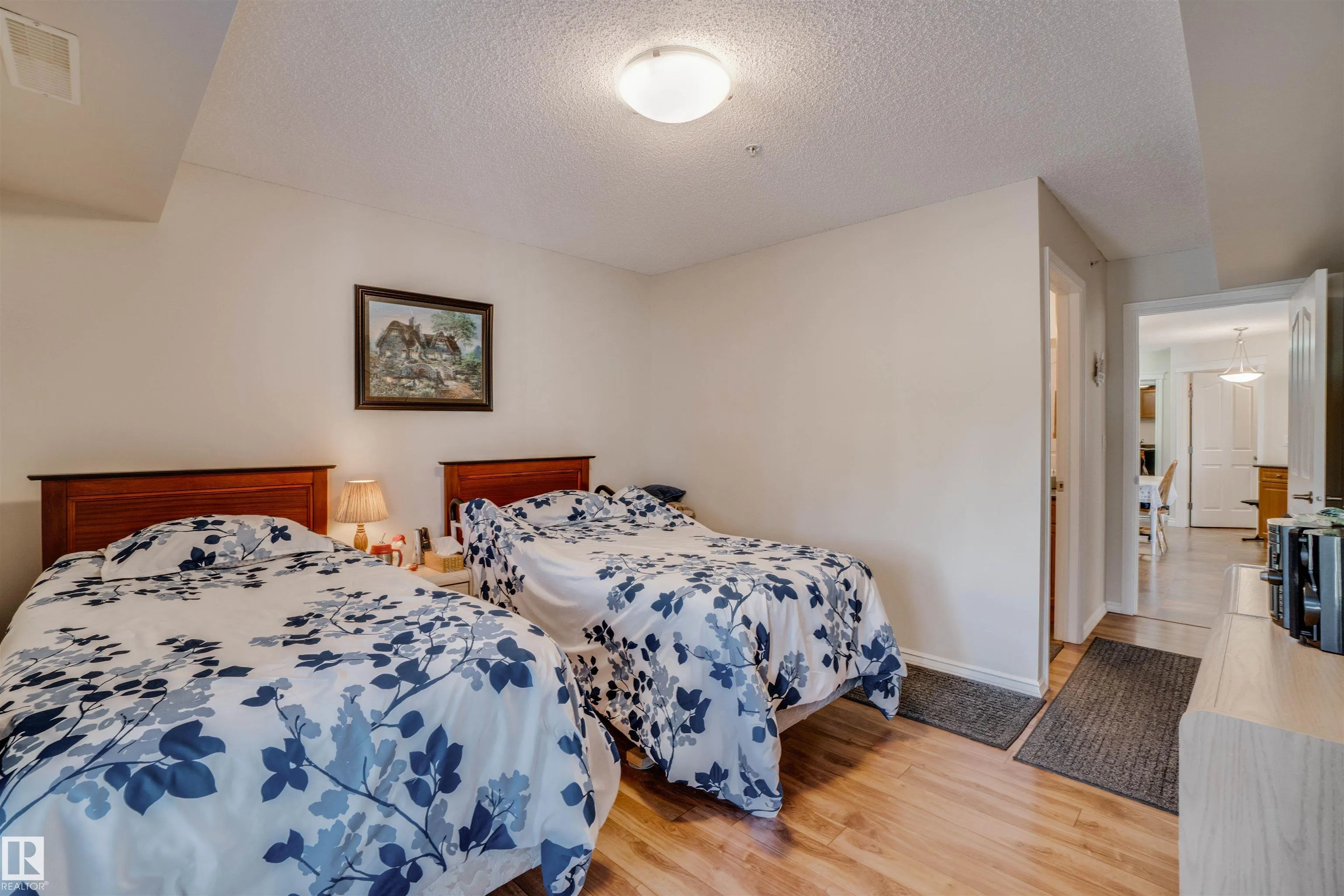 7801 GOLF COURSE Road