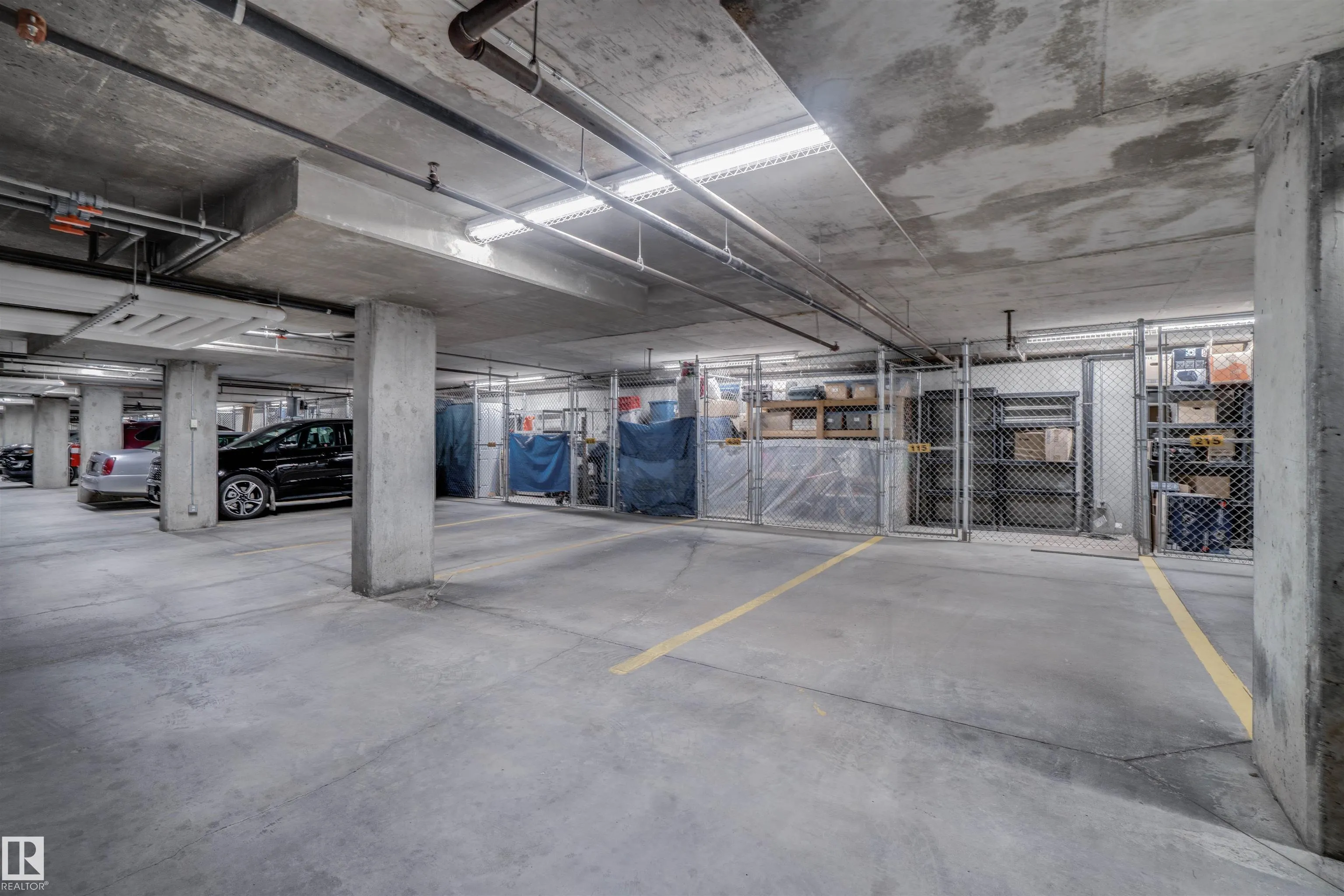 7801 GOLF COURSE Road