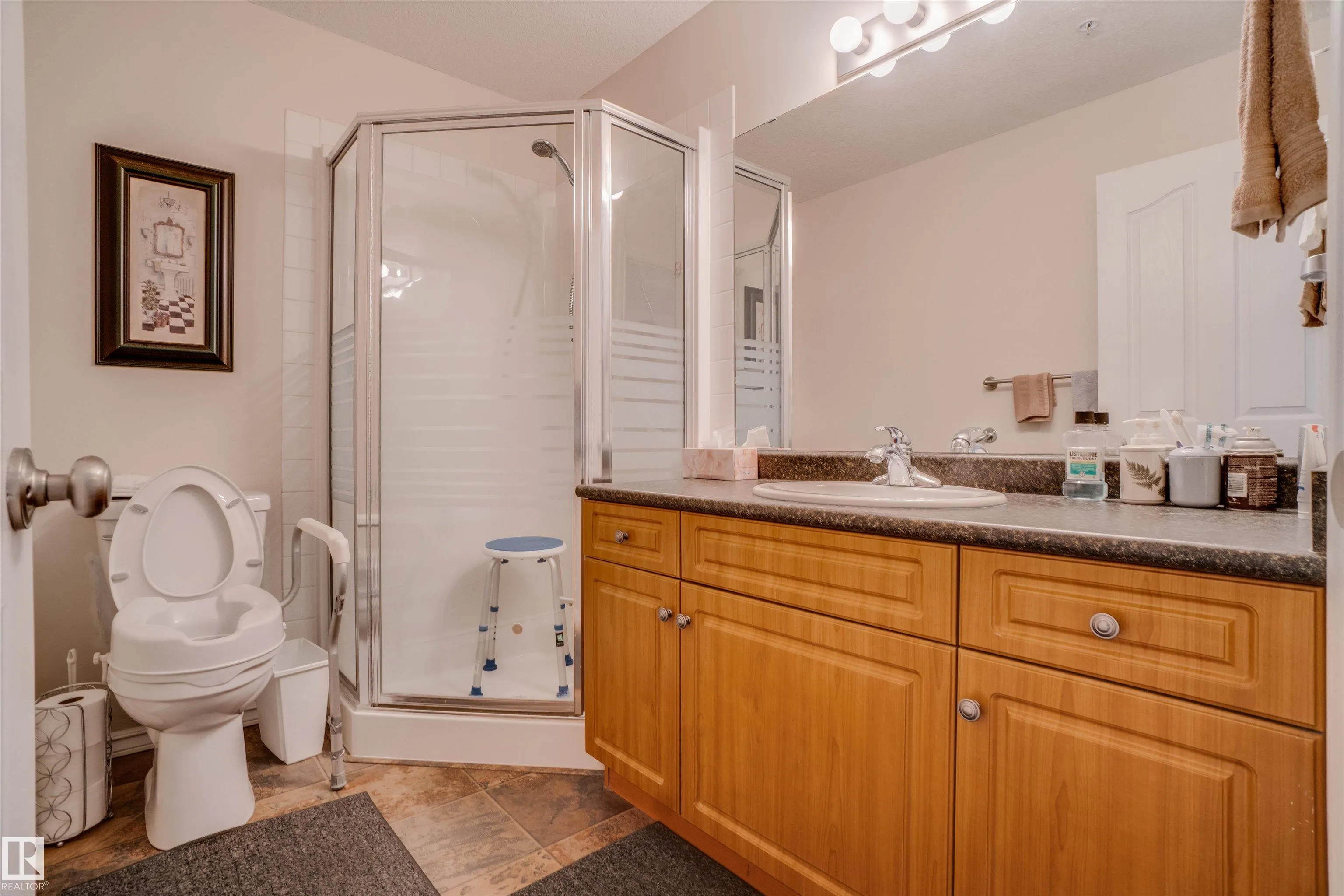 7801 GOLF COURSE Road