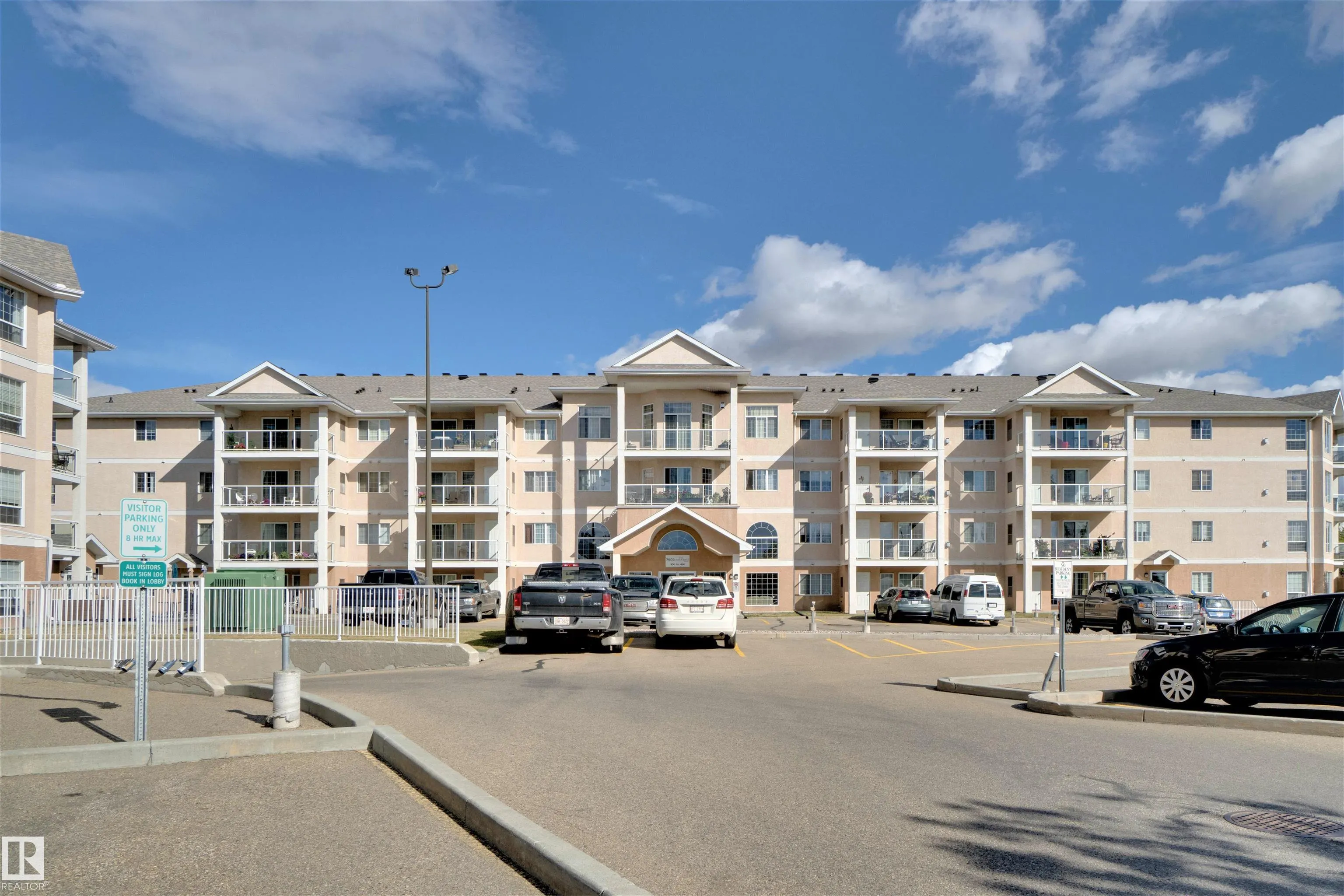 7801 GOLF COURSE Road