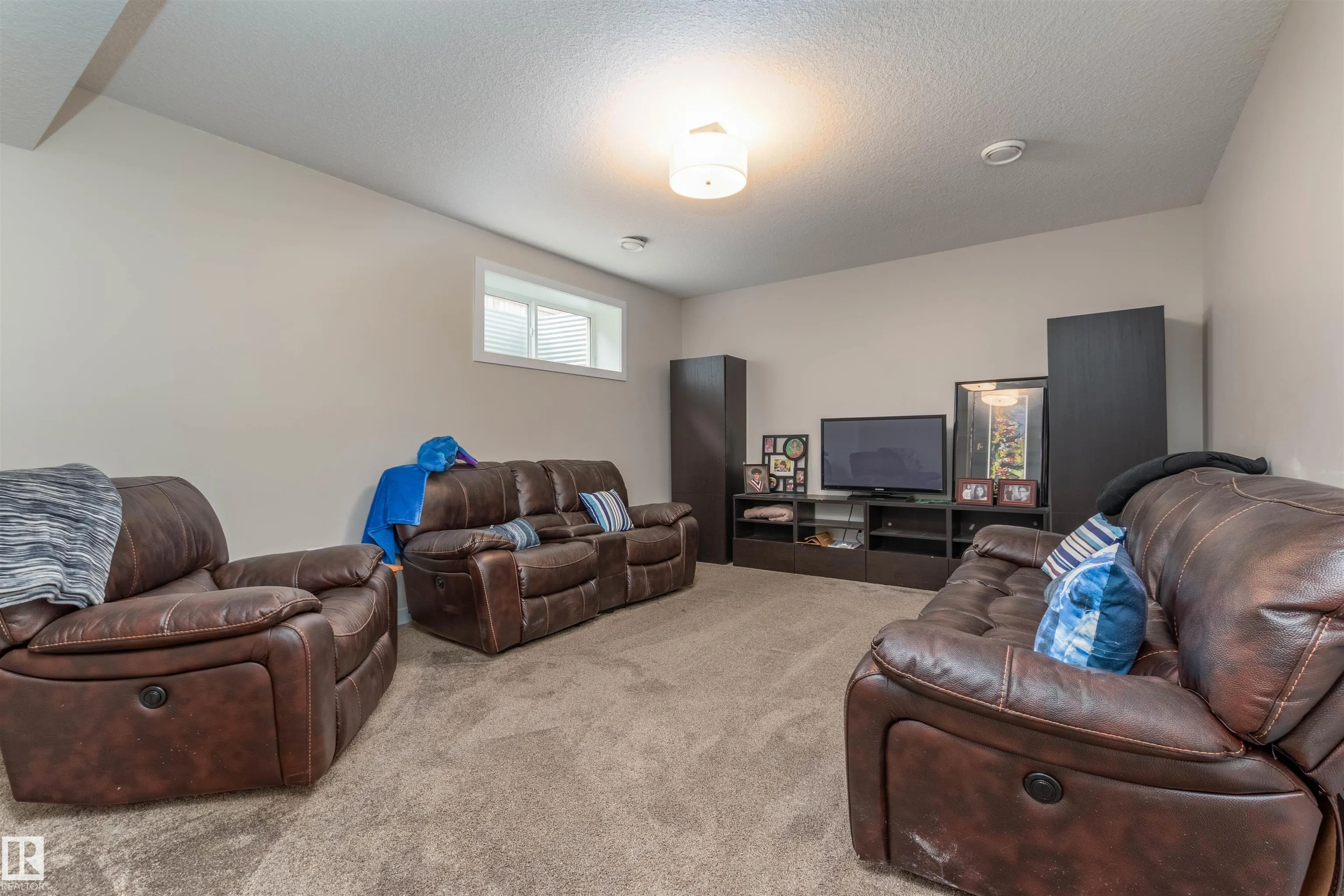 210 Sago Cove