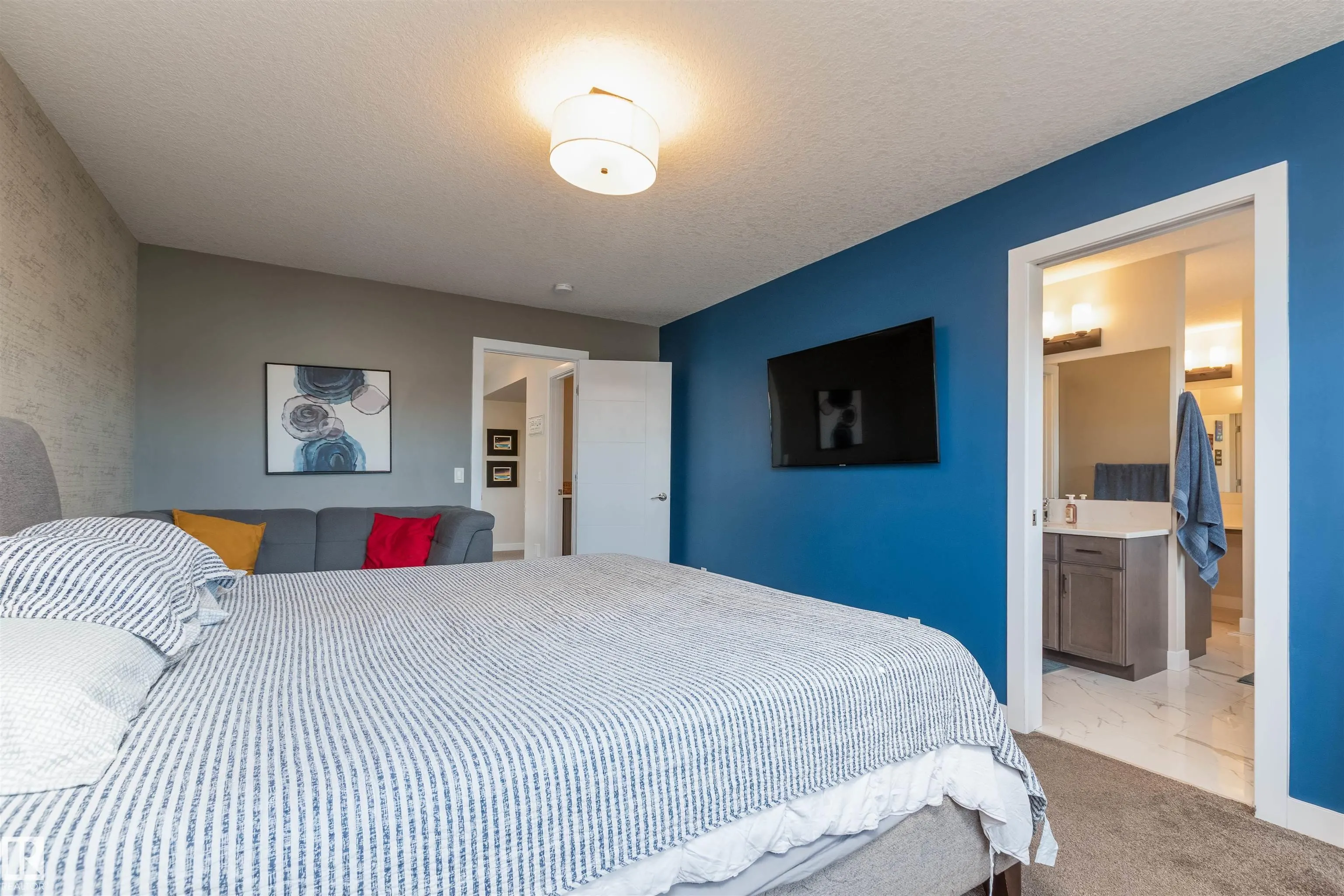 210 Sago Cove